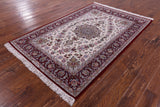 Ivory Isfahan Authentic Persian Hand Knotted Wool & Silk Area Rug - 4' 3" X 6' 7" - Golden Nile
