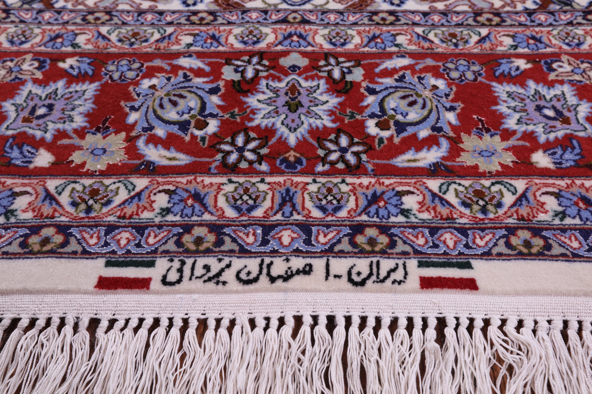 Isfahan Authentic Persian Hand Knotted Wool & Silk Area Rug - 5' 1" X 8' 0" - Golden Nile