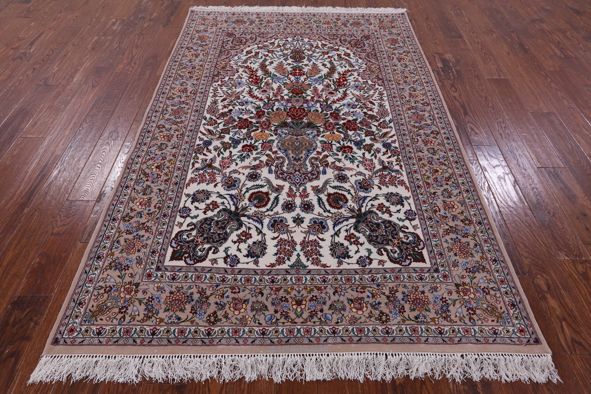 Ivory Isfahan Authentic Persian Hand Knotted Wool & Silk Area Rug - 5' 3" X 7' 10" - Golden Nile