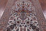 Ivory Isfahan Authentic Persian Hand Knotted Wool & Silk Area Rug - 5' 3" X 7' 10" - Golden Nile