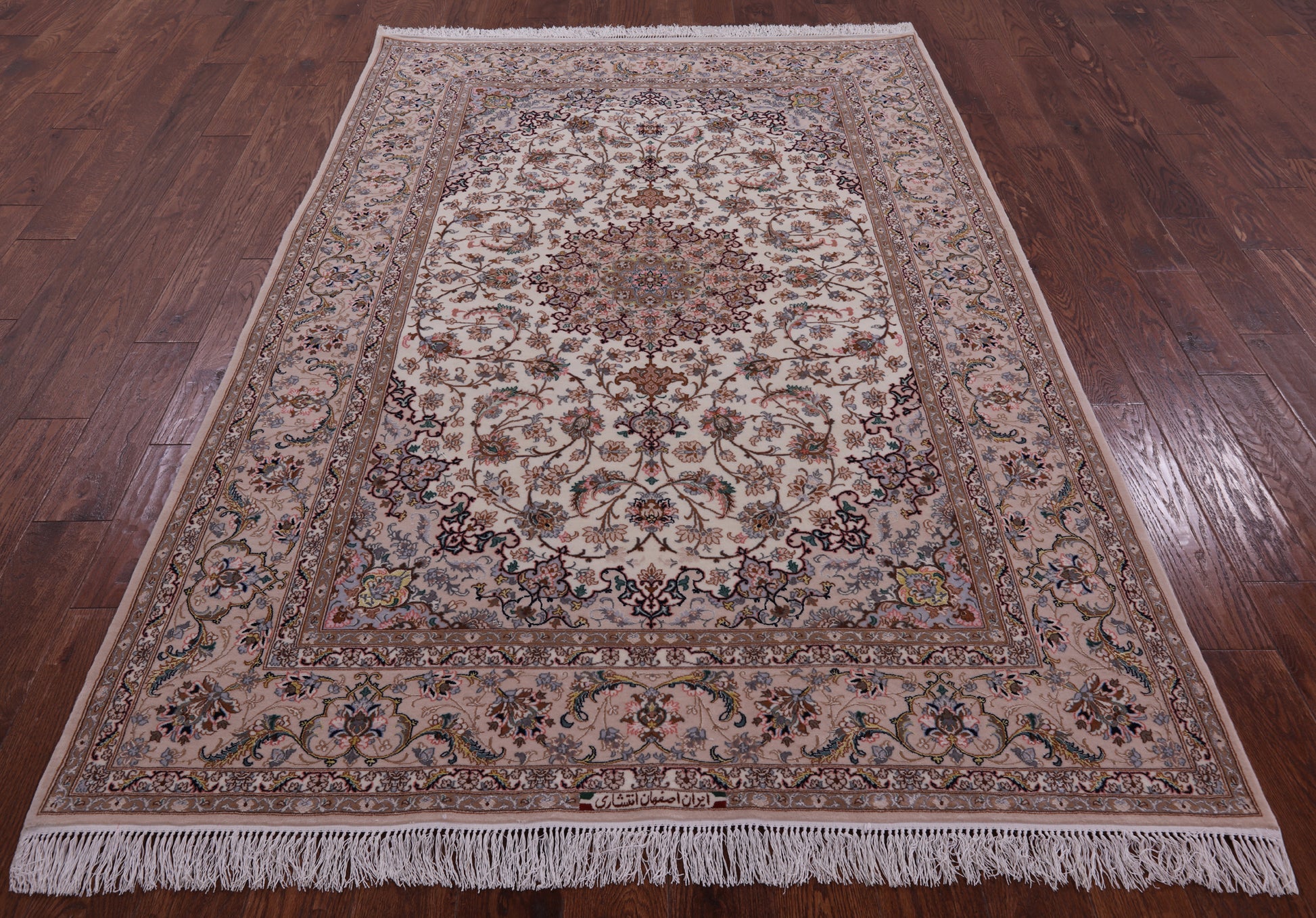Ivory Isfahan Authentic Persian Hand Knotted Wool & Silk Area Rug - 5' 3" X 7' 8" - Golden Nile