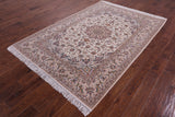 Ivory Isfahan Authentic Persian Hand Knotted Wool & Silk Area Rug - 5' 3" X 7' 8" - Golden Nile