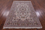 Ivory Isfahan Authentic Persian Hand Knotted Wool & Silk Area Rug - 5' 1" X 7' 9" - Golden Nile