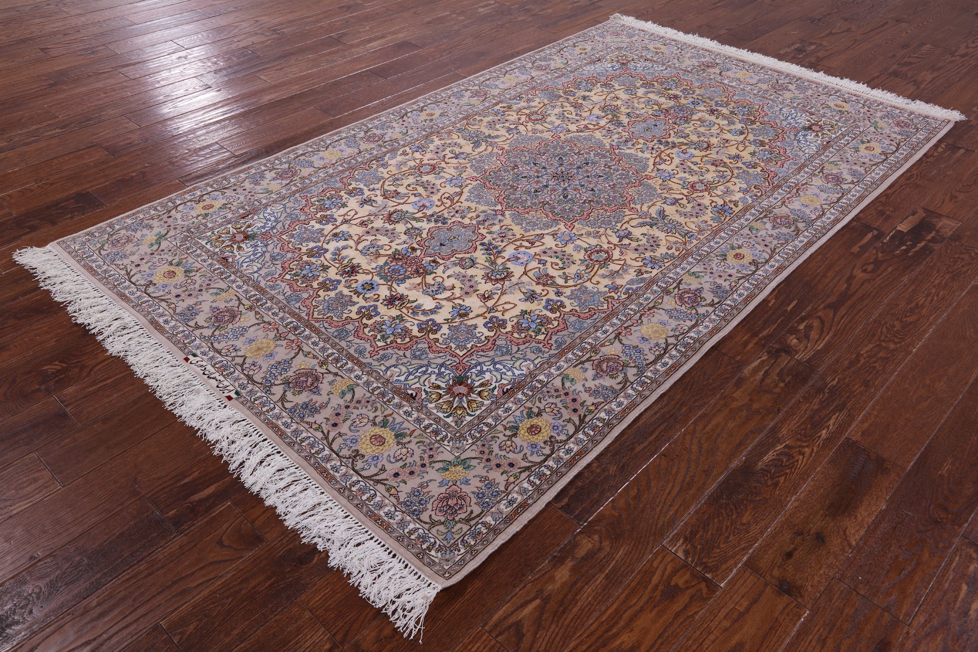 Isfahan Authentic Persian Hand Knotted Wool & Silk Area Rug - 4' 11" X 8' 2" - Golden Nile