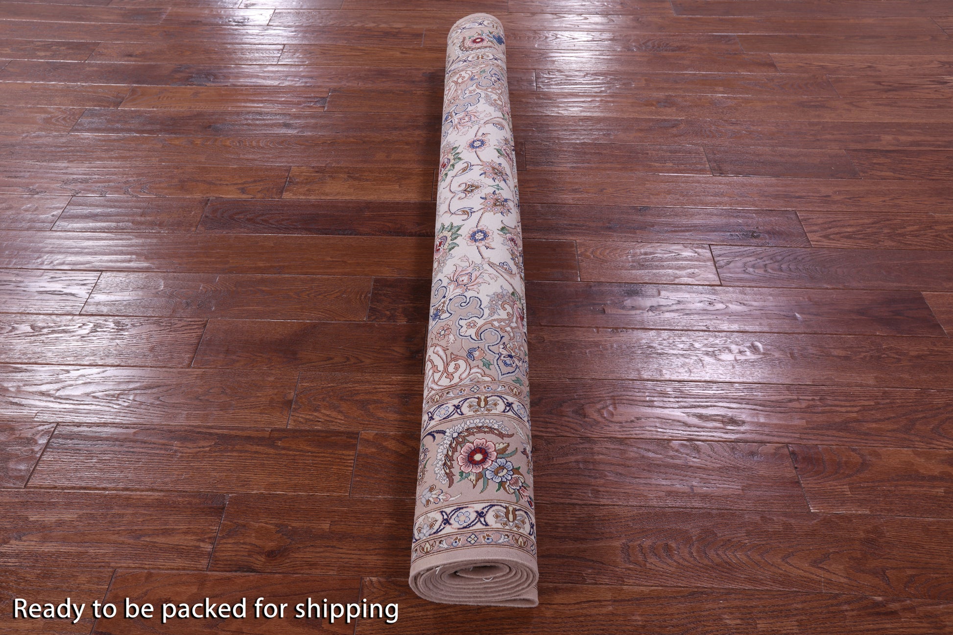 Ivory Isfahan Authentic Persian Hand Knotted Wool & Silk Area Rug - 5' 3" X 7' 9" - Golden Nile