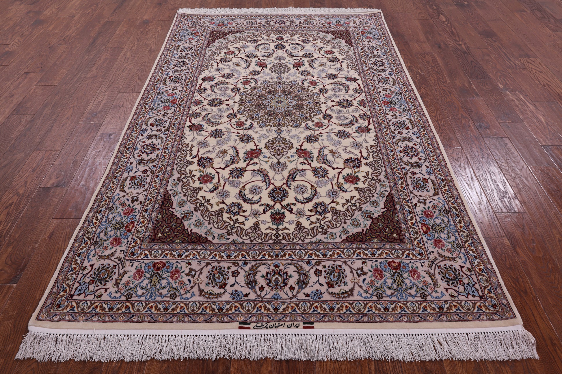 Ivory Isfahan Authentic Persian Hand Knotted Wool & Silk Area Rug - 5' 1" X 8' 1" - Golden Nile