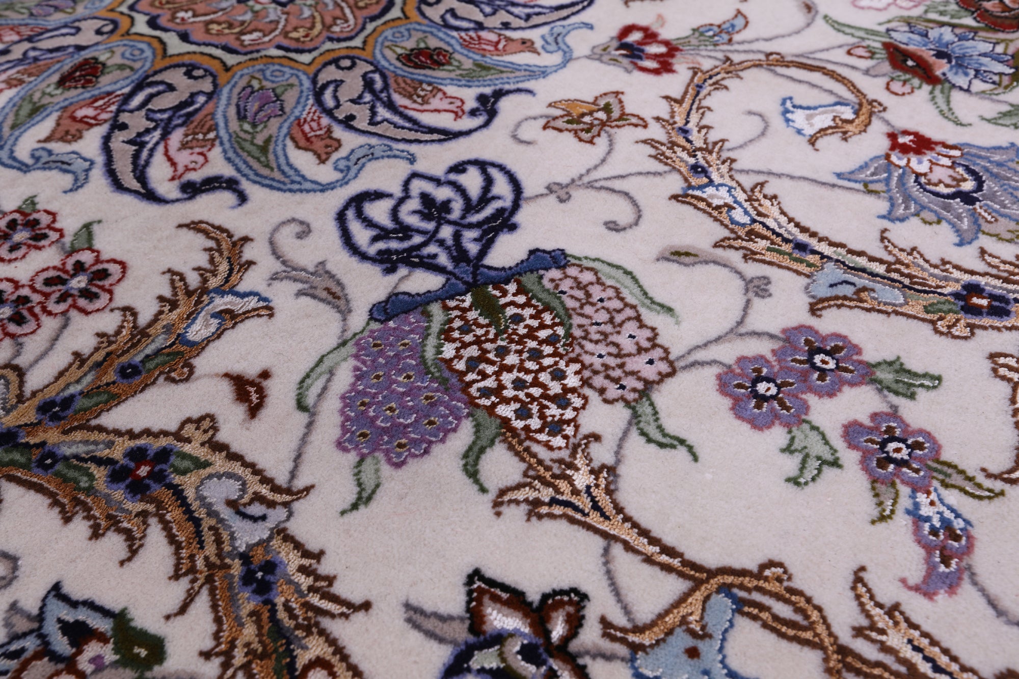 Ivory Persian Signed Authentic Isfahan Wool & Silk Rug - 3' 8" X 5' 4" - Golden Nile