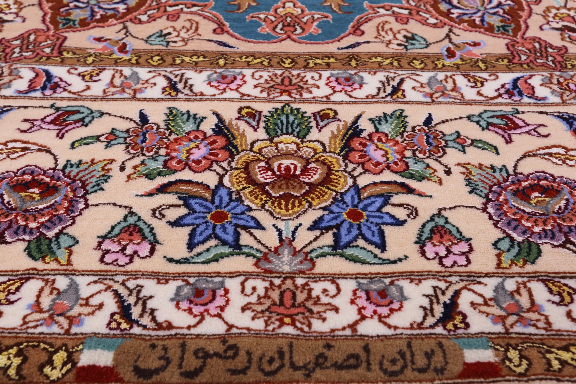 Signed Isfahan Authentic Persian Hand Knotted Wool & Silk Area Rug - 4' 11" X 7' 5" - Golden Nile