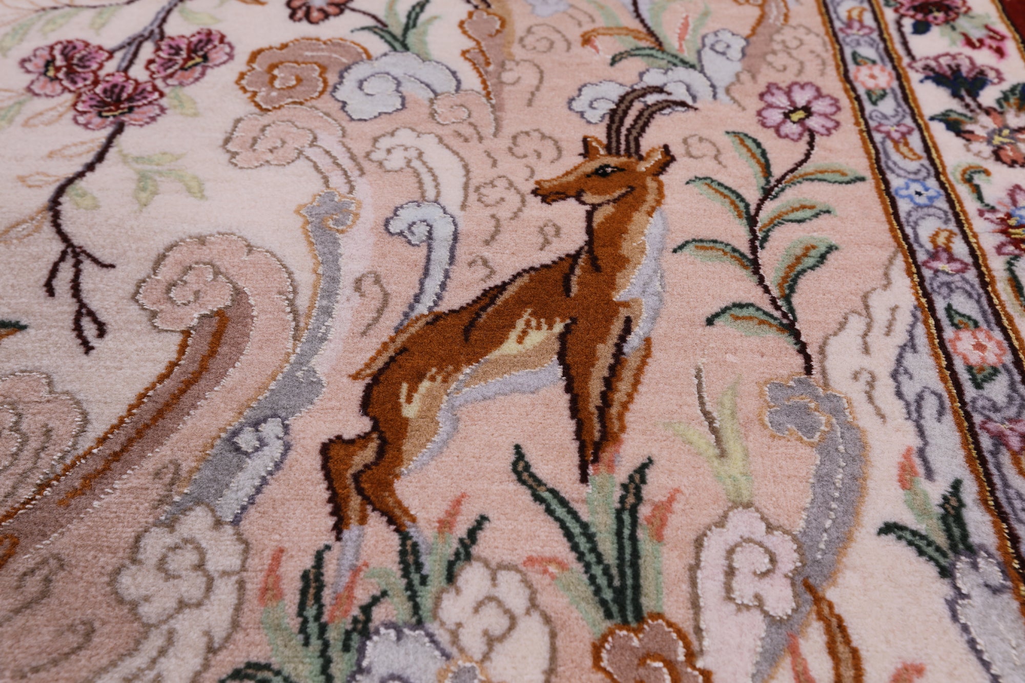Ivory Signed Isfahan Authentic Persian Pictorial Hand Knotted Wool & Silk Area Rug - 5' 1" X 7' 10" - Golden Nile