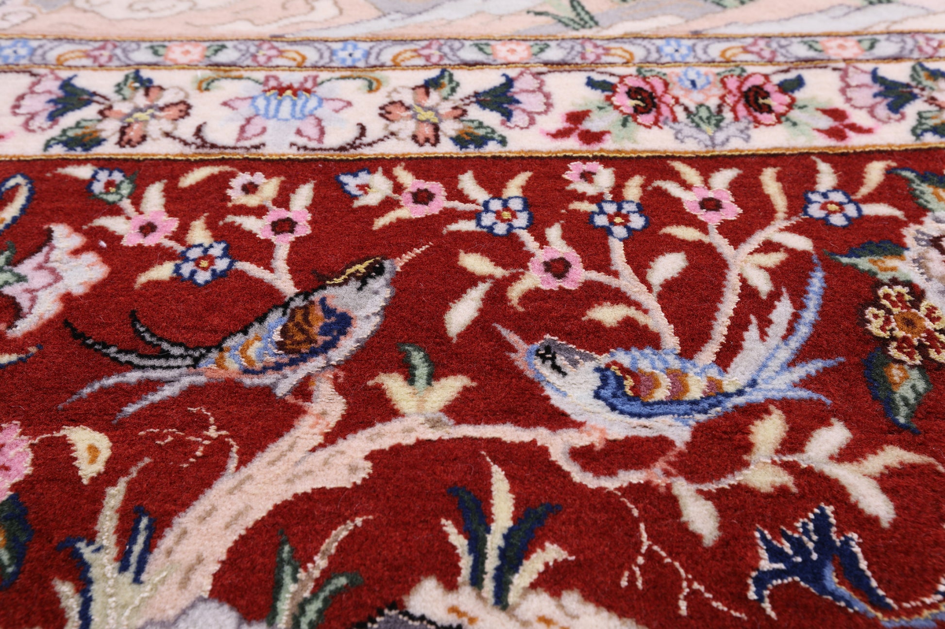 Ivory Signed Isfahan Authentic Persian Pictorial Hand Knotted Wool & Silk Area Rug - 5' 1" X 7' 10" - Golden Nile