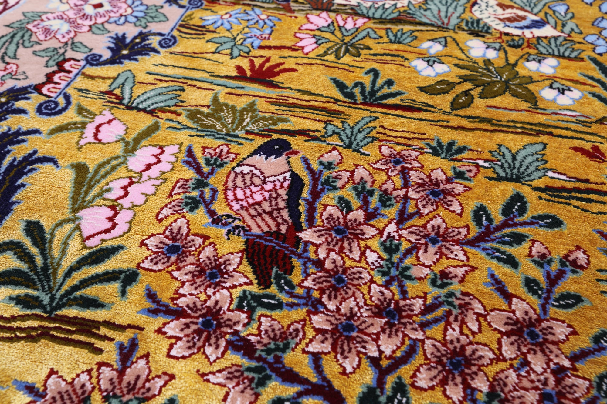 Gold Signed Isfahan Authentic Persian Hand Knotted Wool & Silk Area Rug - 4' 9" X 7' 3" - Golden Nile