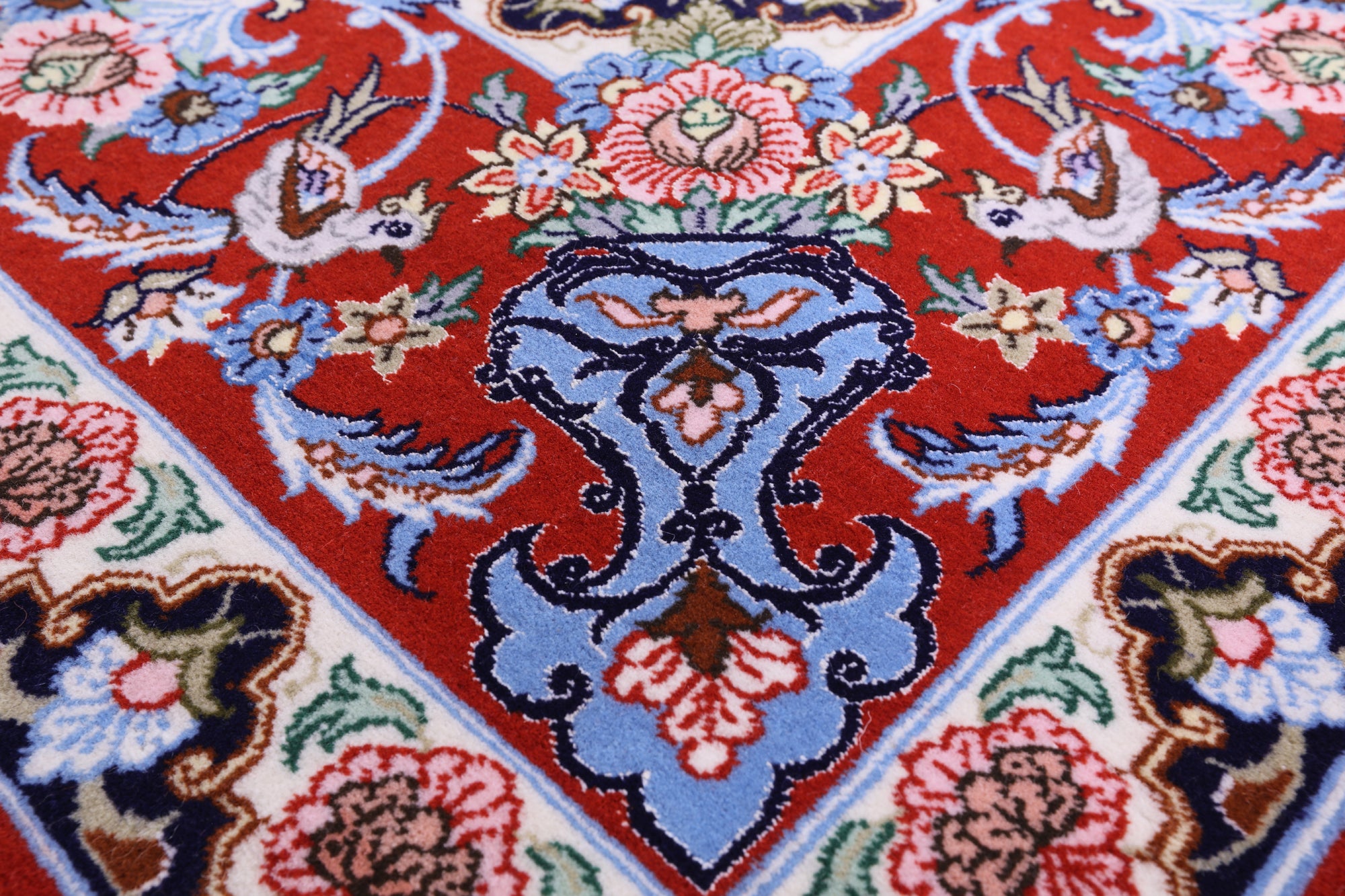 Ivory Signed Isfahan Authentic Persian Hand Knotted Wool & Silk Area Rug - 5' 1" X 7' 10" - Golden Nile