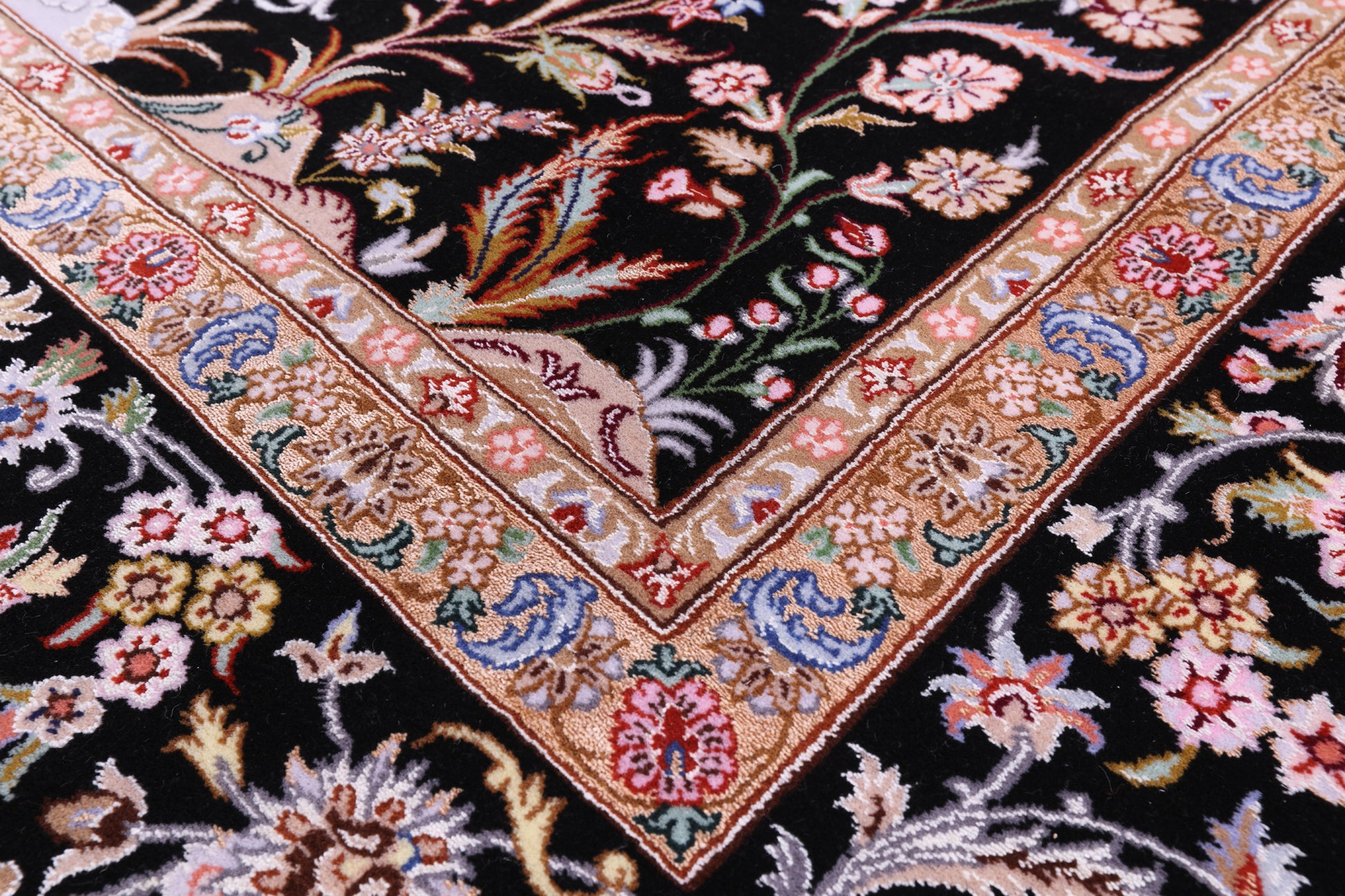 Black Signed Isfahan Authentic Persian Hand Knotted Wool & Silk Area Rug - 4' 11" X 7' 4" - Golden Nile