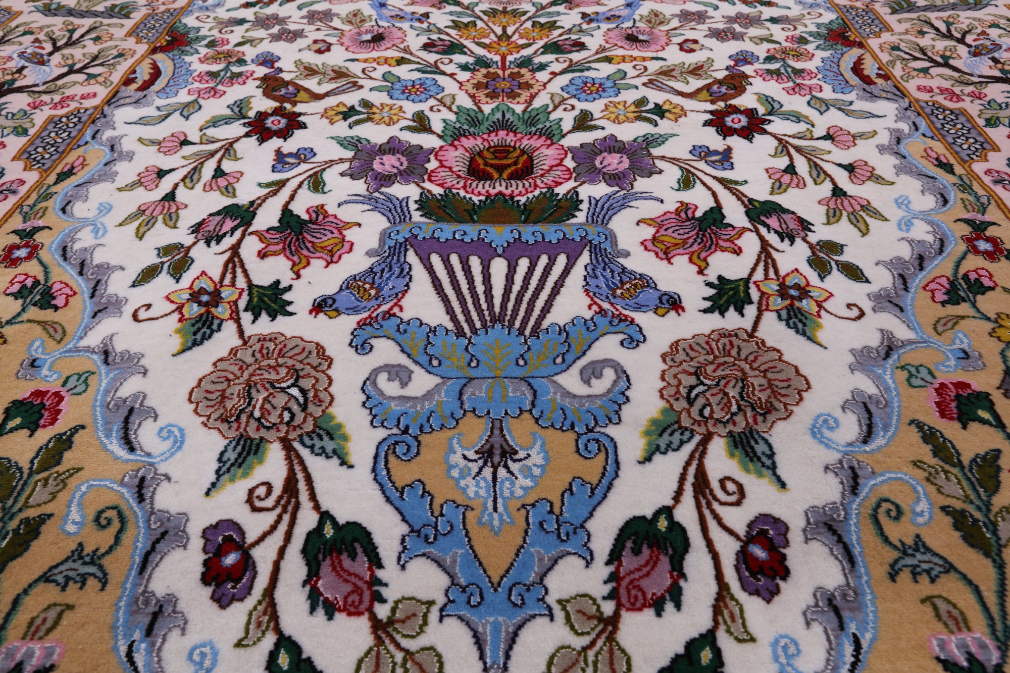 Ivory Signed Isfahan Authentic Persian Hand Knotted Wool & Silk Area Rug - 3' 9" X 5' 7" - Golden Nile