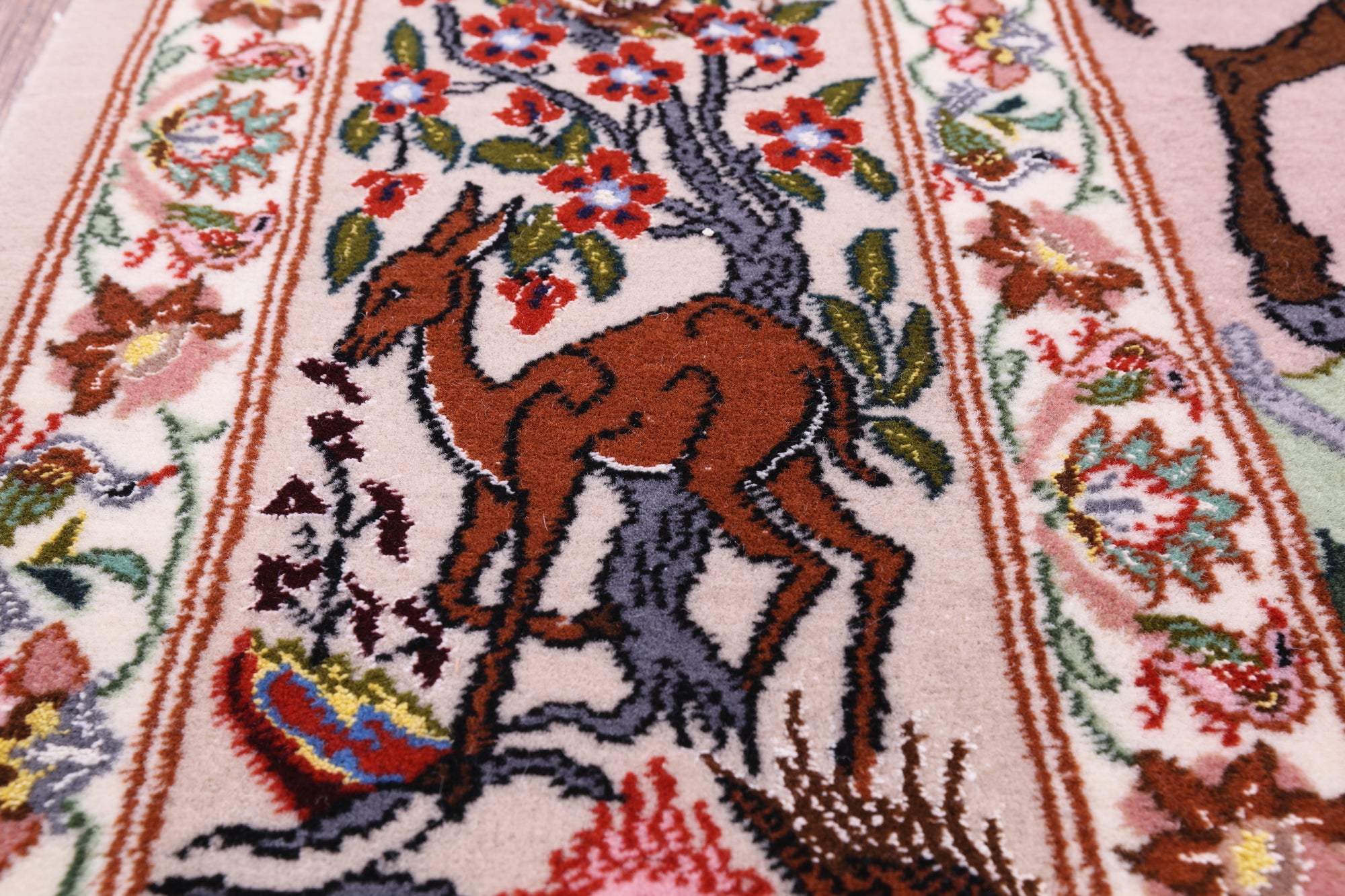 Signed Isfahan Authentic Persian Hunting Scene Hand Knotted Wool & Silk Area Rug - 4' 2" X 6' 8" - Golden Nile