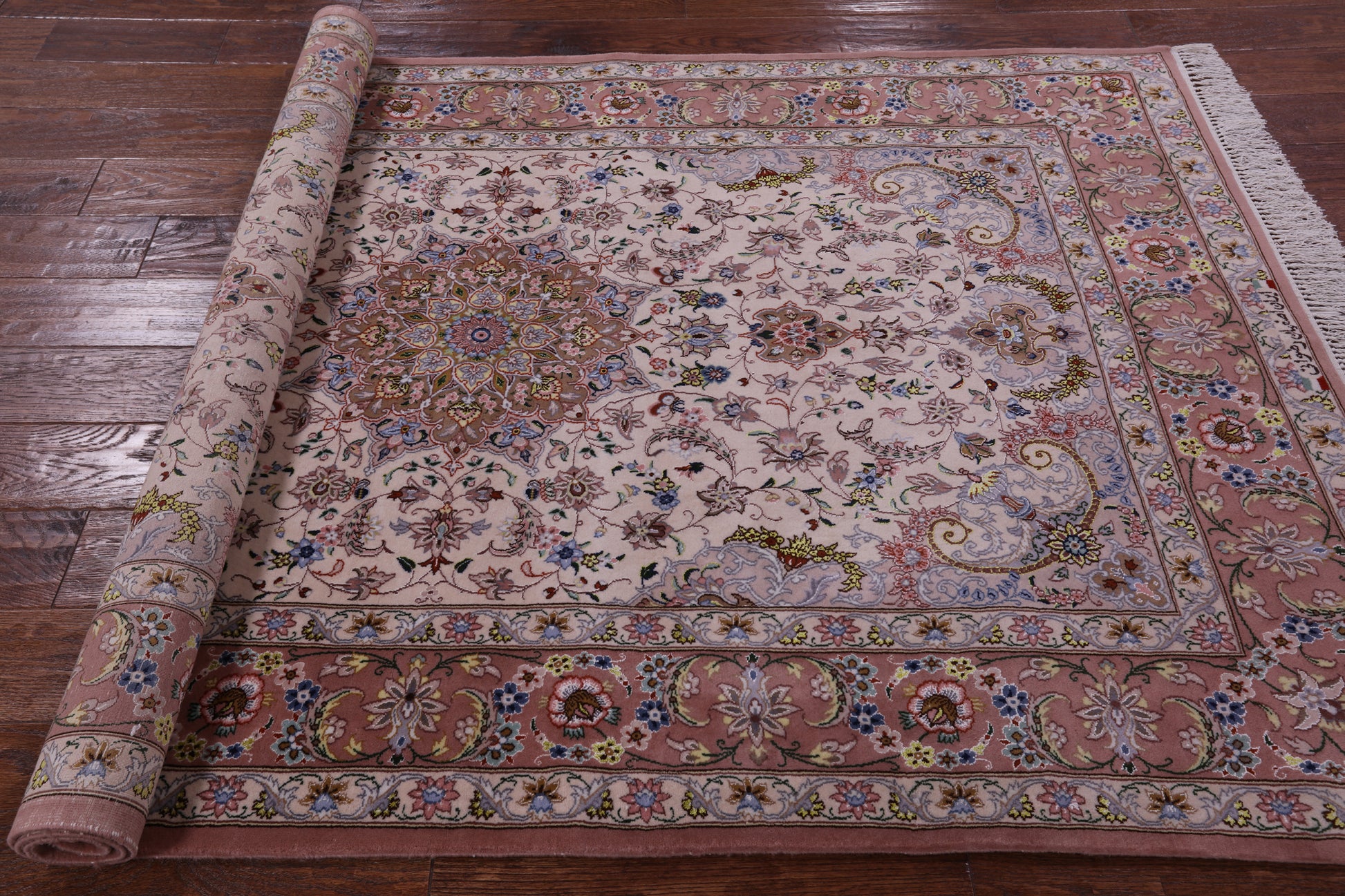 Ivory Signed Isfahan Authentic Persian Hand Knotted Wool & Silk Area Rug - 4' 3" X 6' 8" - Golden Nile