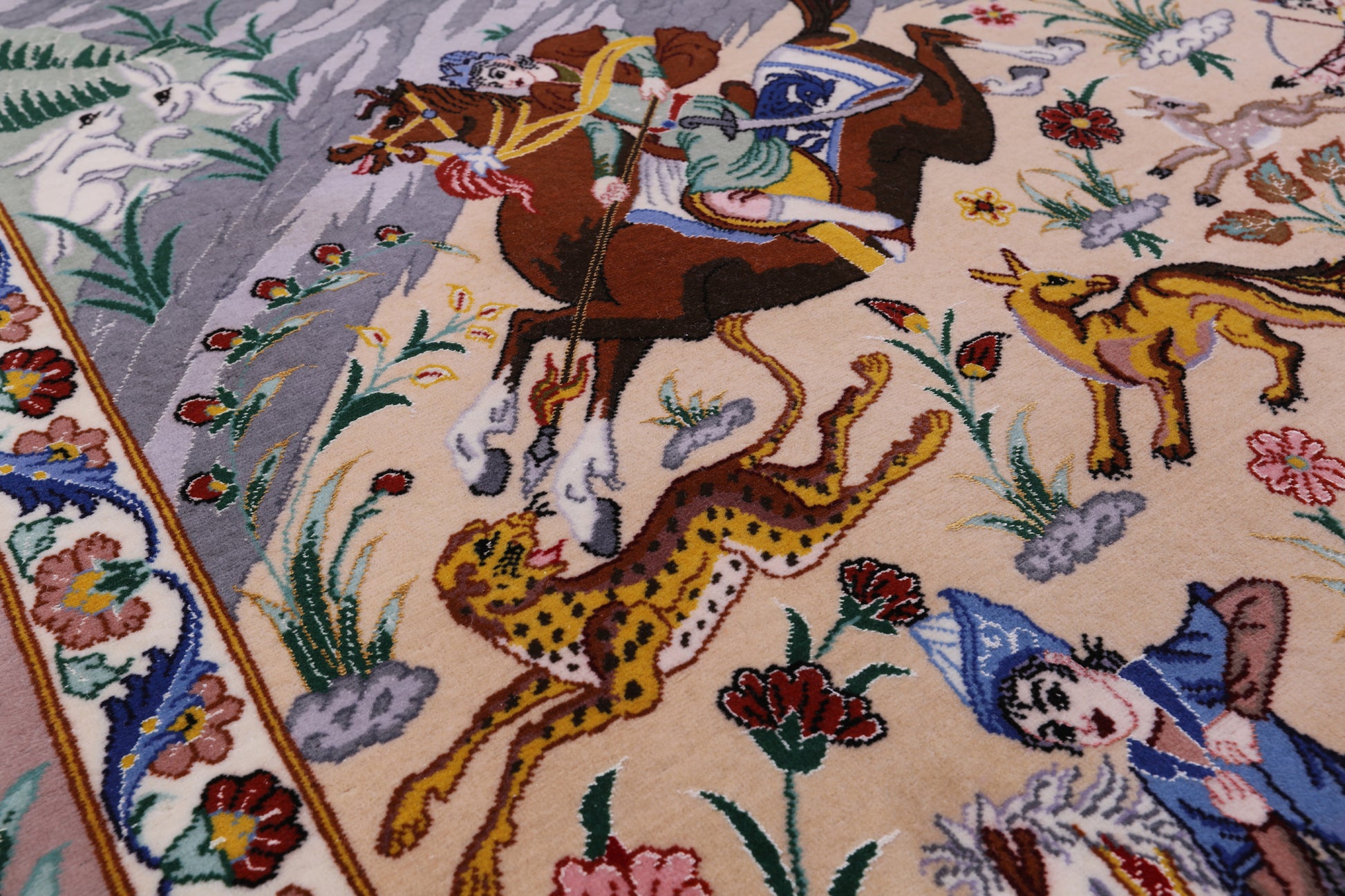 Signed Isfahan Authentic Persian Hunting Scene Hand Knotted Wool & Silk Area Rug - 4' 2" X 6' 8" - Golden Nile