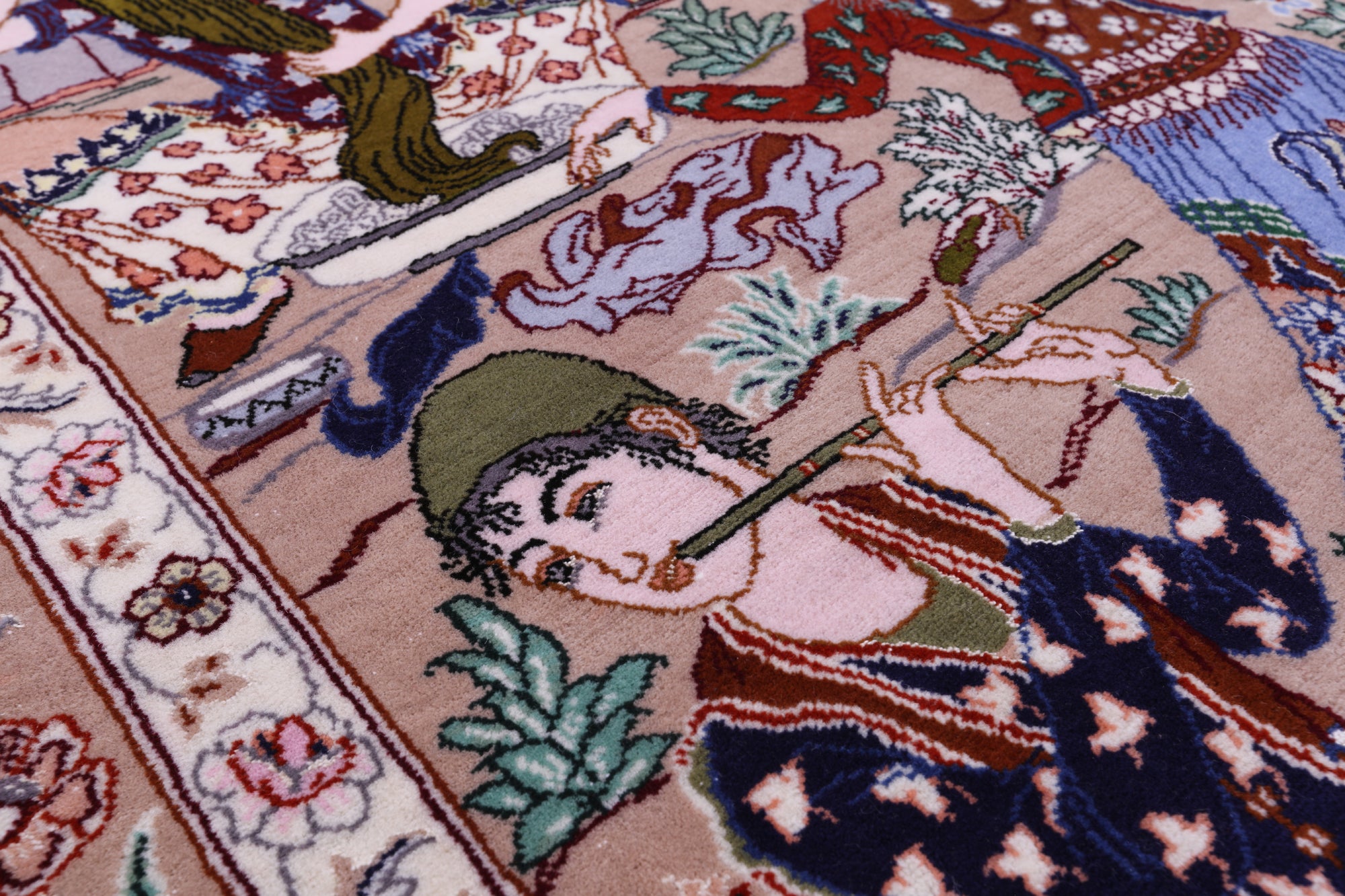 Signed Isfahan Authentic Persian Pictorial Hand Knotted Wool & Silk Area Rug - 3' 7" X 5' 2" - Golden Nile