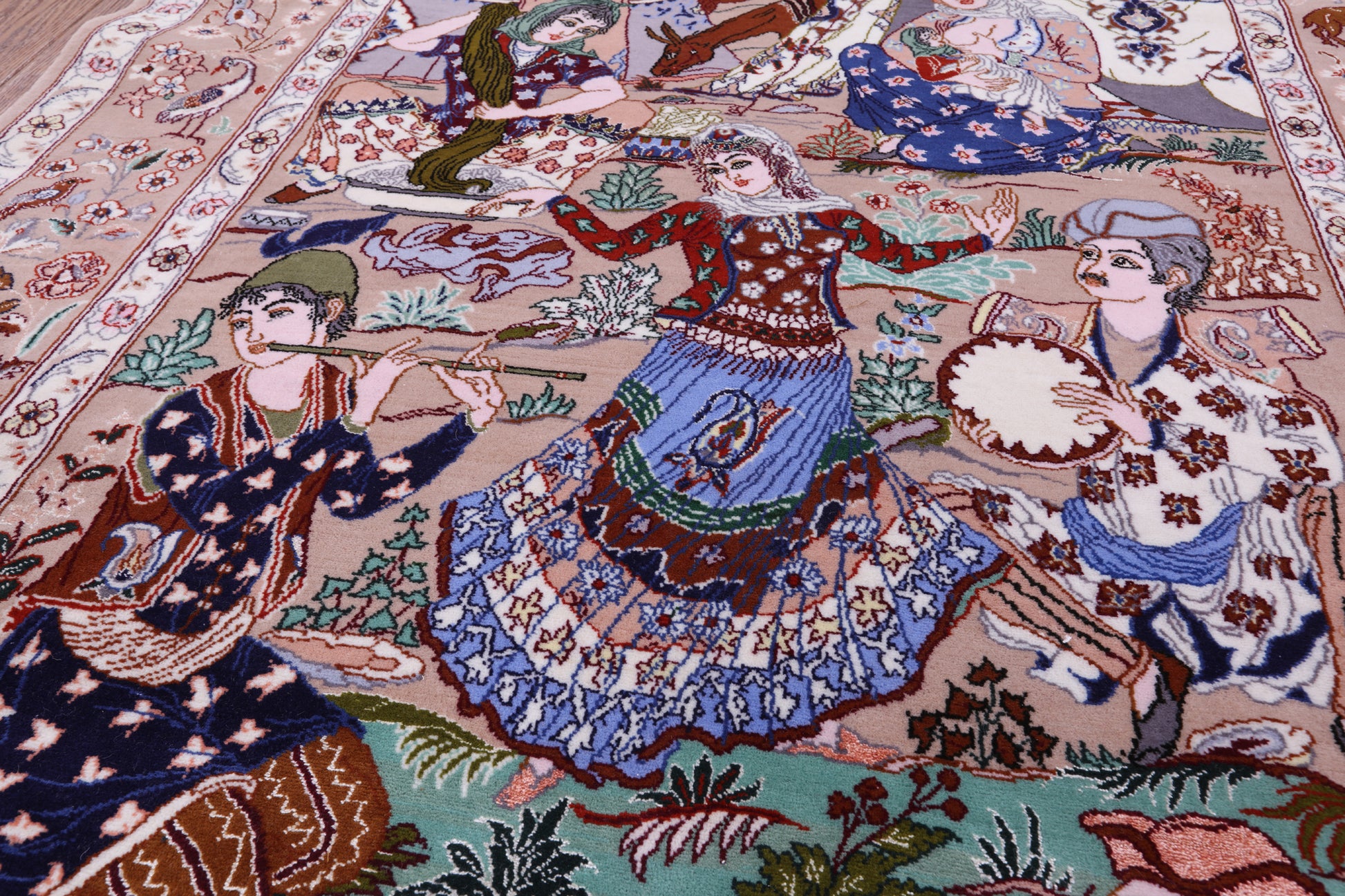 Signed Isfahan Authentic Persian Pictorial Hand Knotted Wool & Silk Area Rug - 3' 7" X 5' 2" - Golden Nile