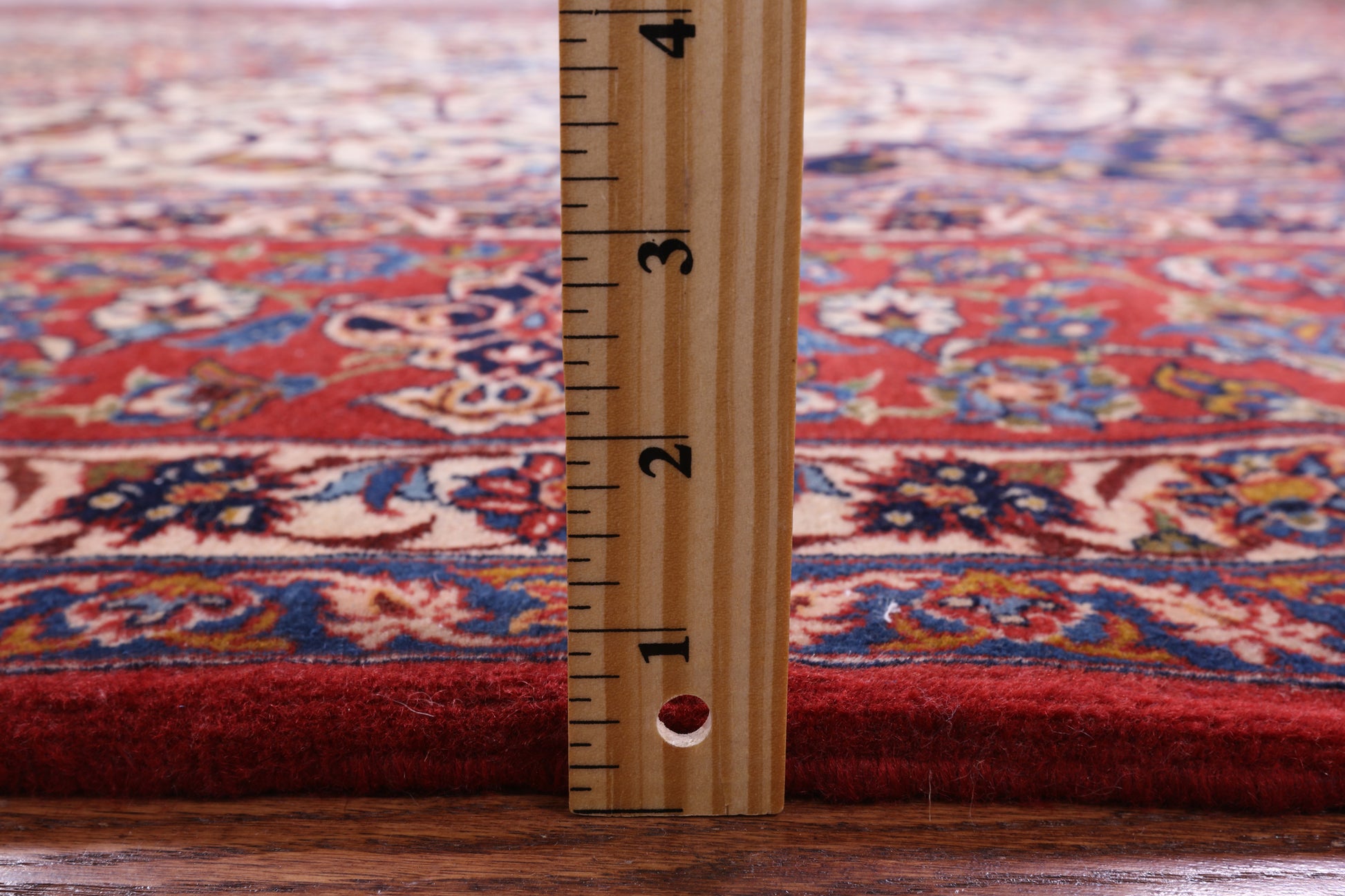 Ivory Antique Isfahan Persian Hand Knotted Area Rug - 7' 1" X 10' 6" - Golden Nile