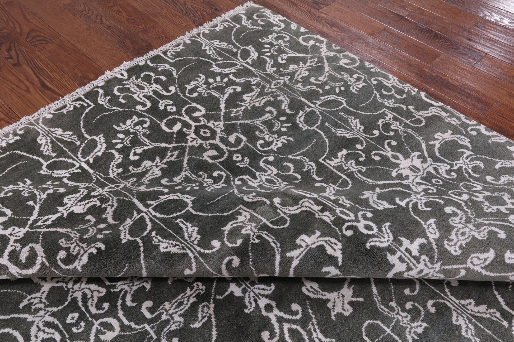 Modern Handmade Wool & Silk Rug - 7' 9" X 10' 5" - Golden Nile