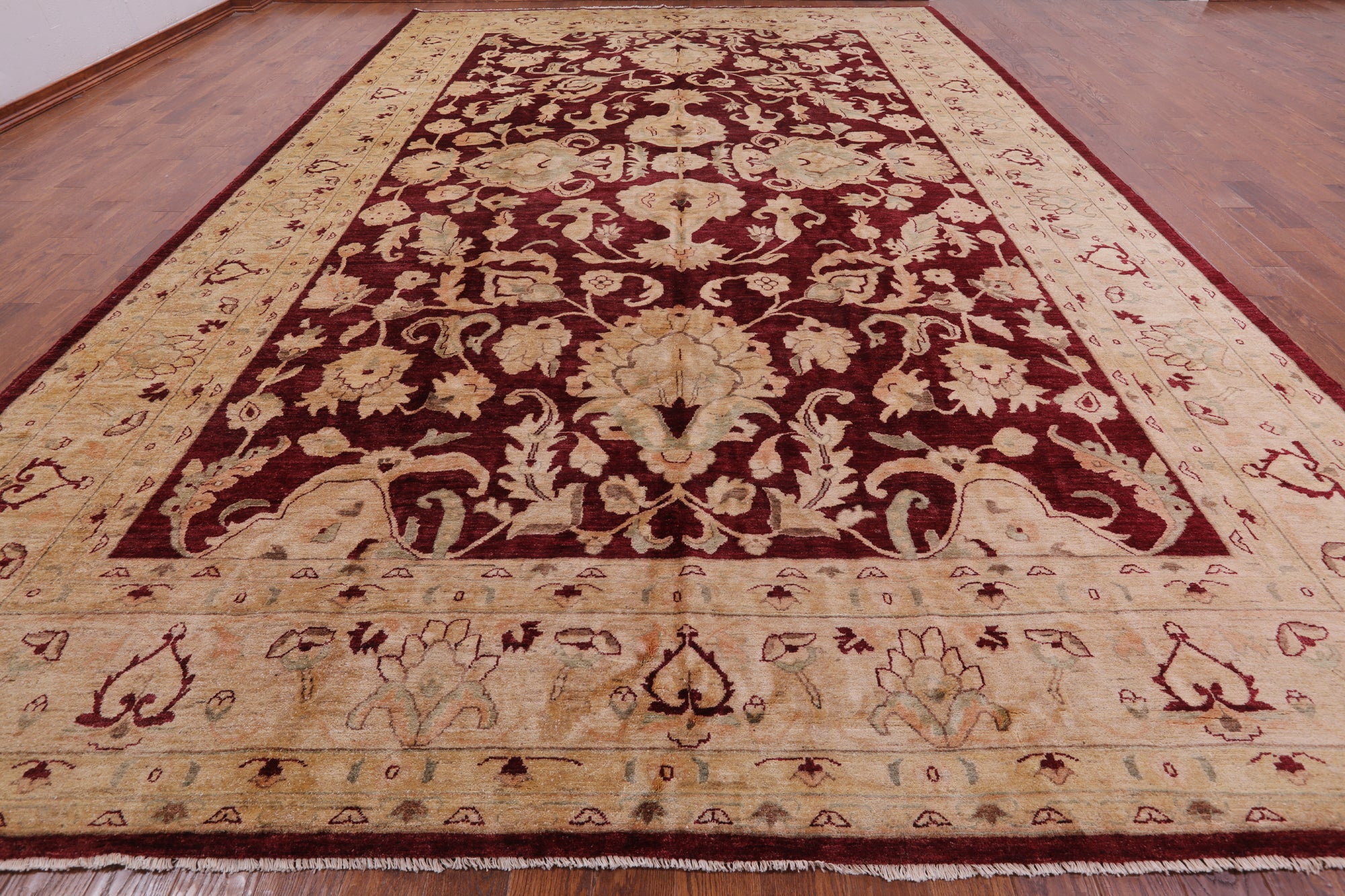 Red Peshawar Hand Knotted Wool Area Rug - 12' 0" X 18' 0" - Golden Nile