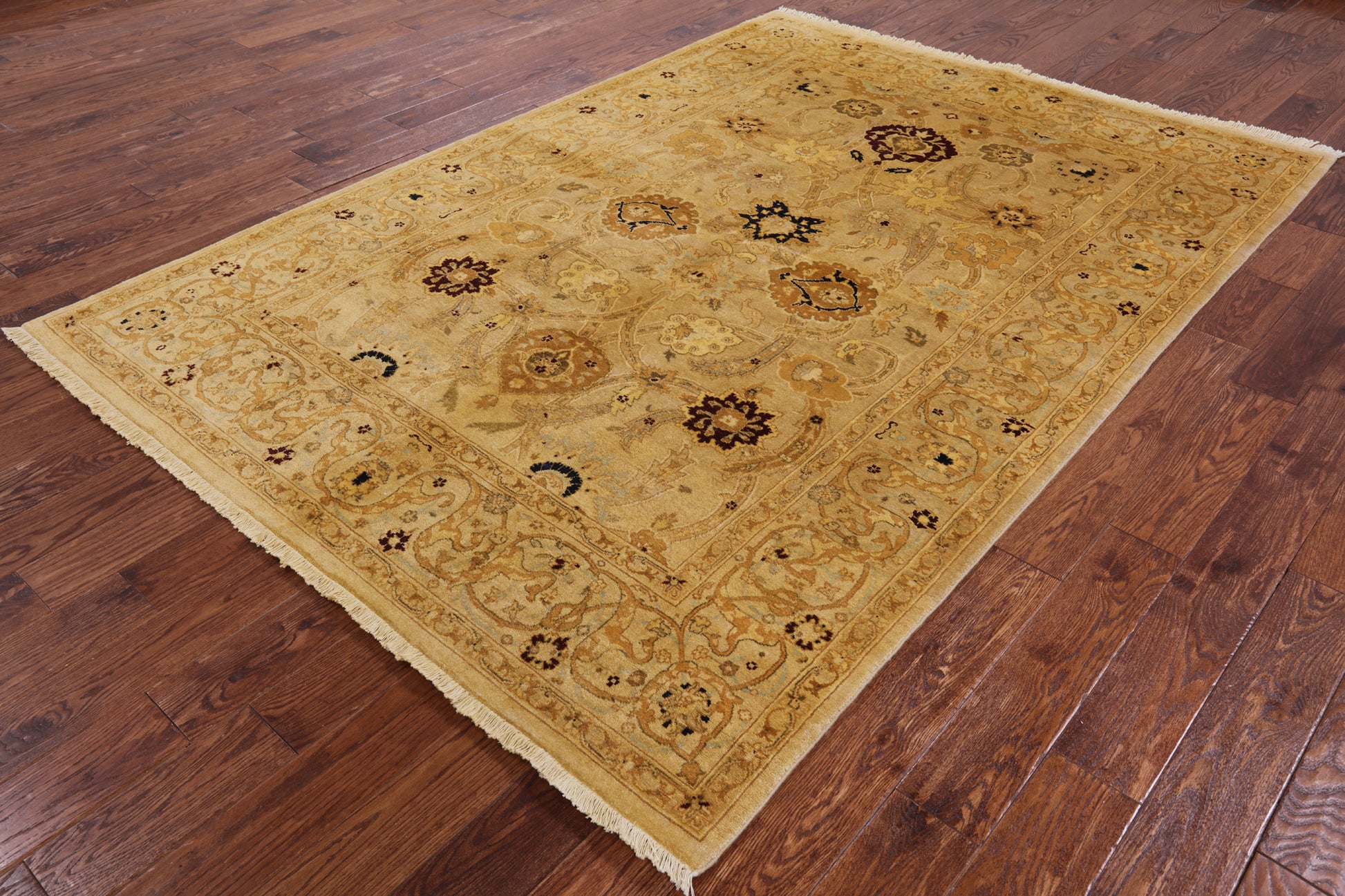 Peshawar Hand Knotted Wool Rug - 6' 3" X 8' 10" - Golden Nile