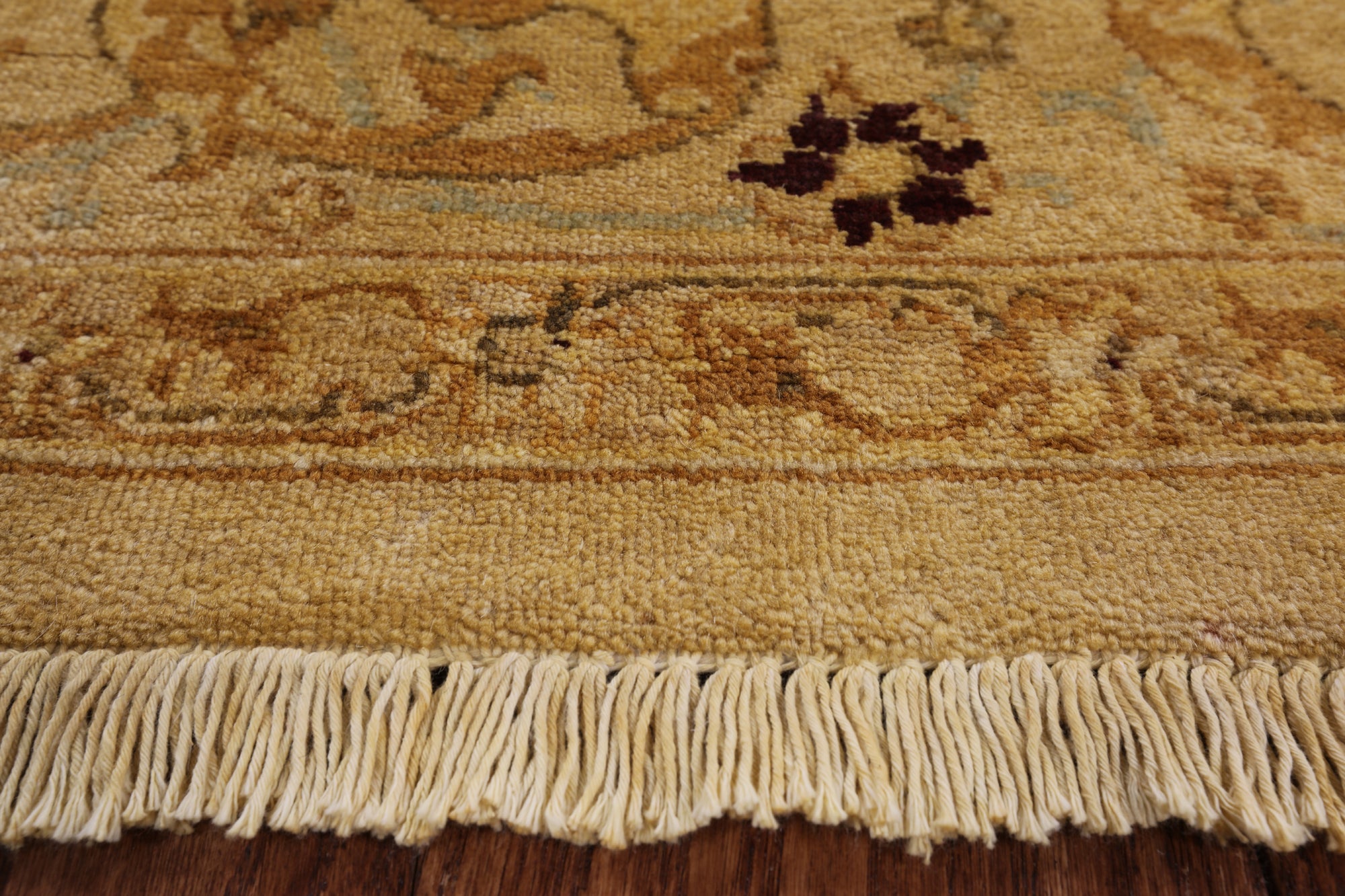 Peshawar Hand Knotted Wool Rug - 6' 3" X 8' 10" - Golden Nile
