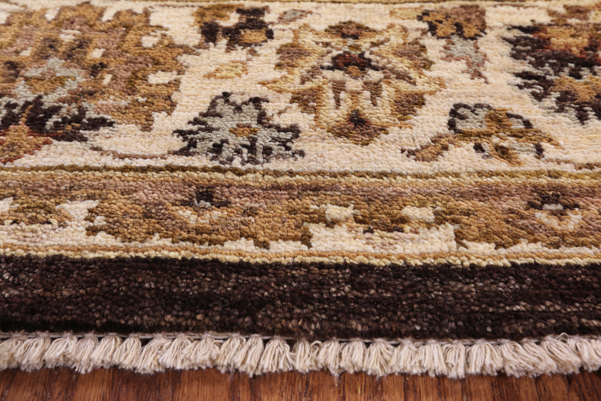 Brown Peshawar Handmade Wool Rug - 6' 0" X 9' 5" - Golden Nile