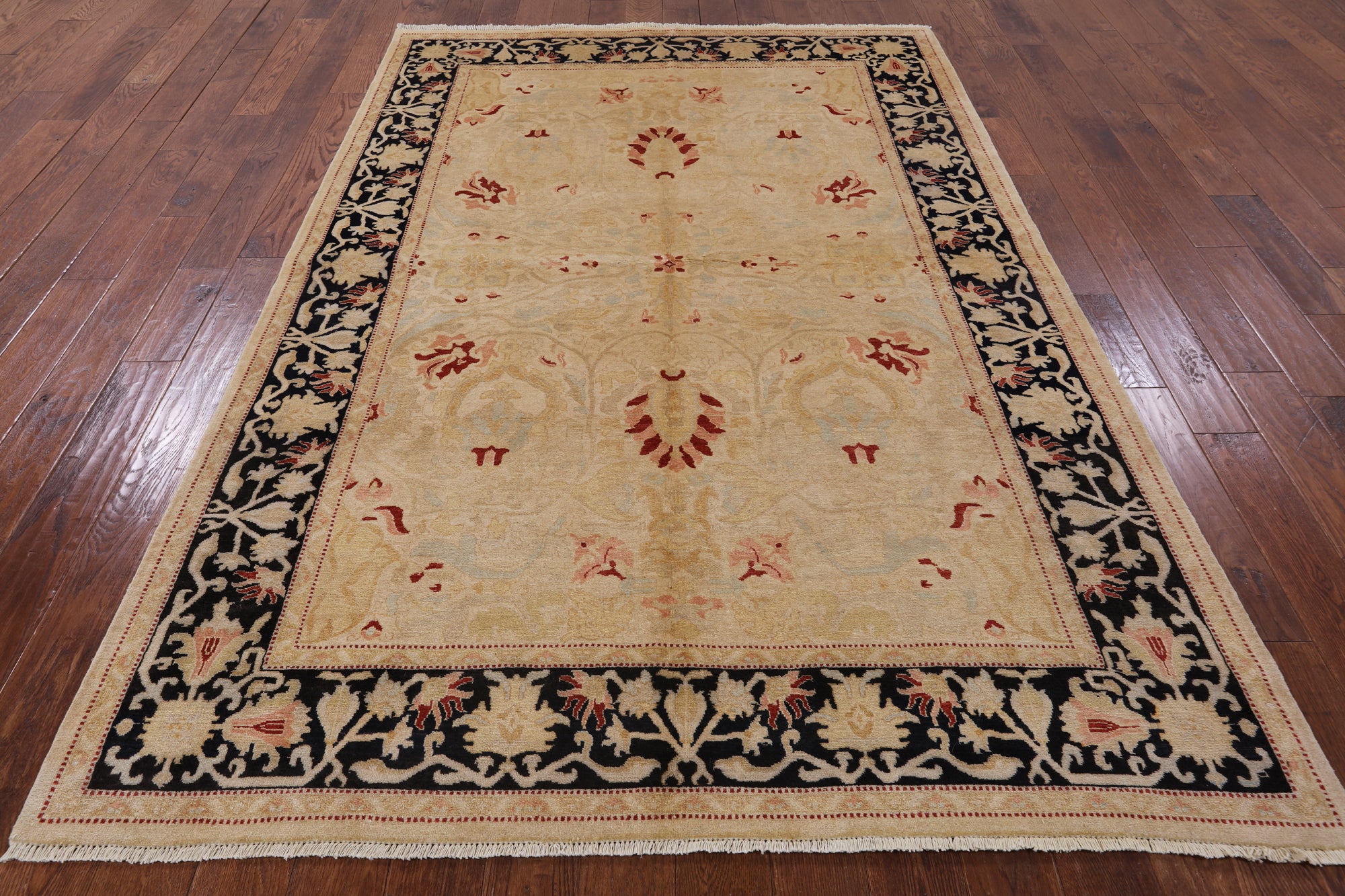 Ivory Peshawar Handmade Wool Area Rug - 6' 1" X 9' 0" - Golden Nile