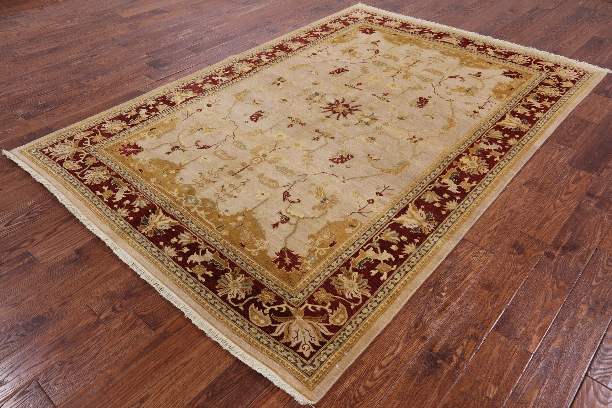 Ivory Peshawar Hand Knotted Wool Rug - 6' 1" X 8' 10" - Golden Nile