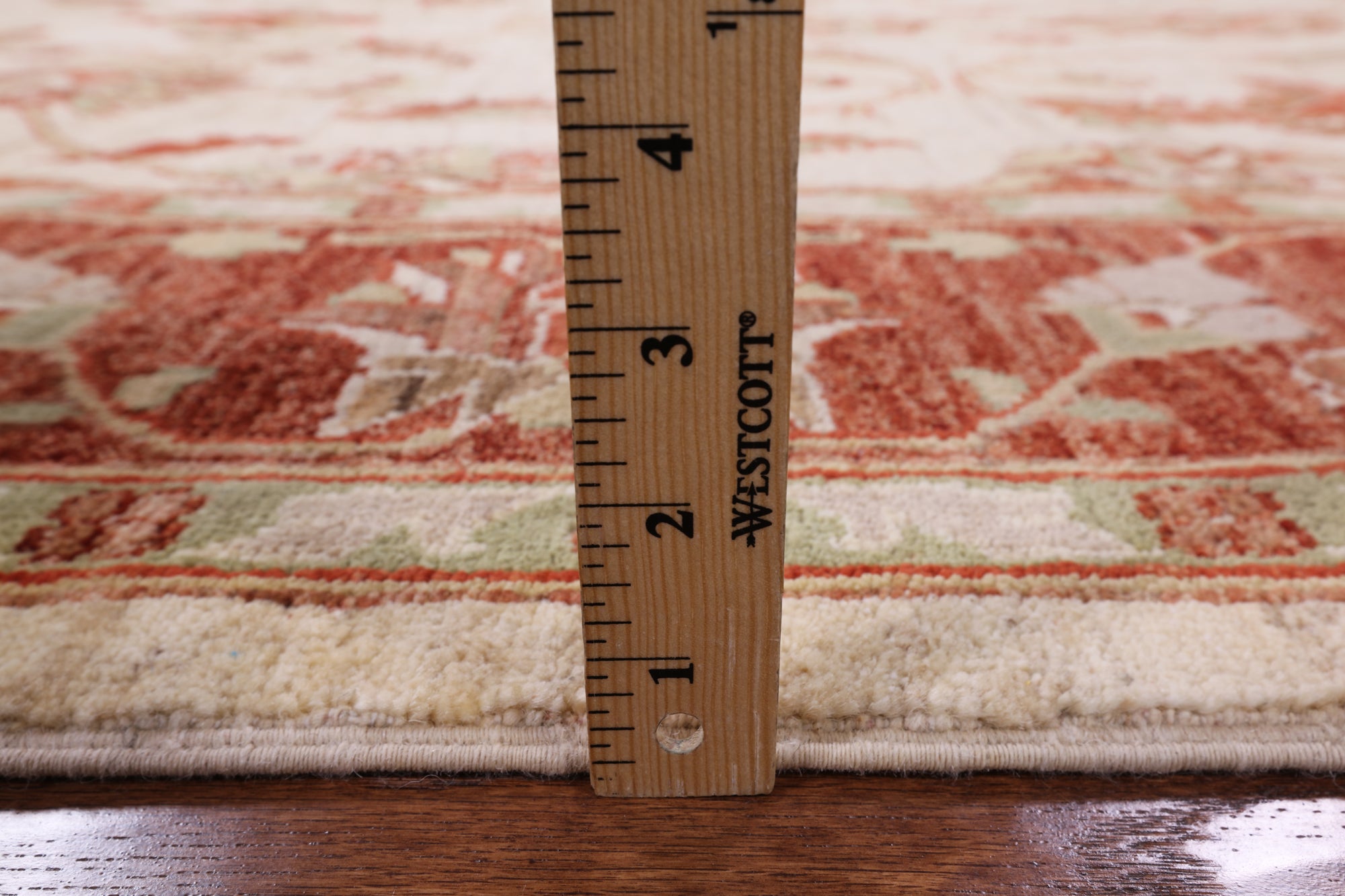 Ivory Peshawar Hand Knotted Rug - 5' 10" X 9' 1" - Golden Nile