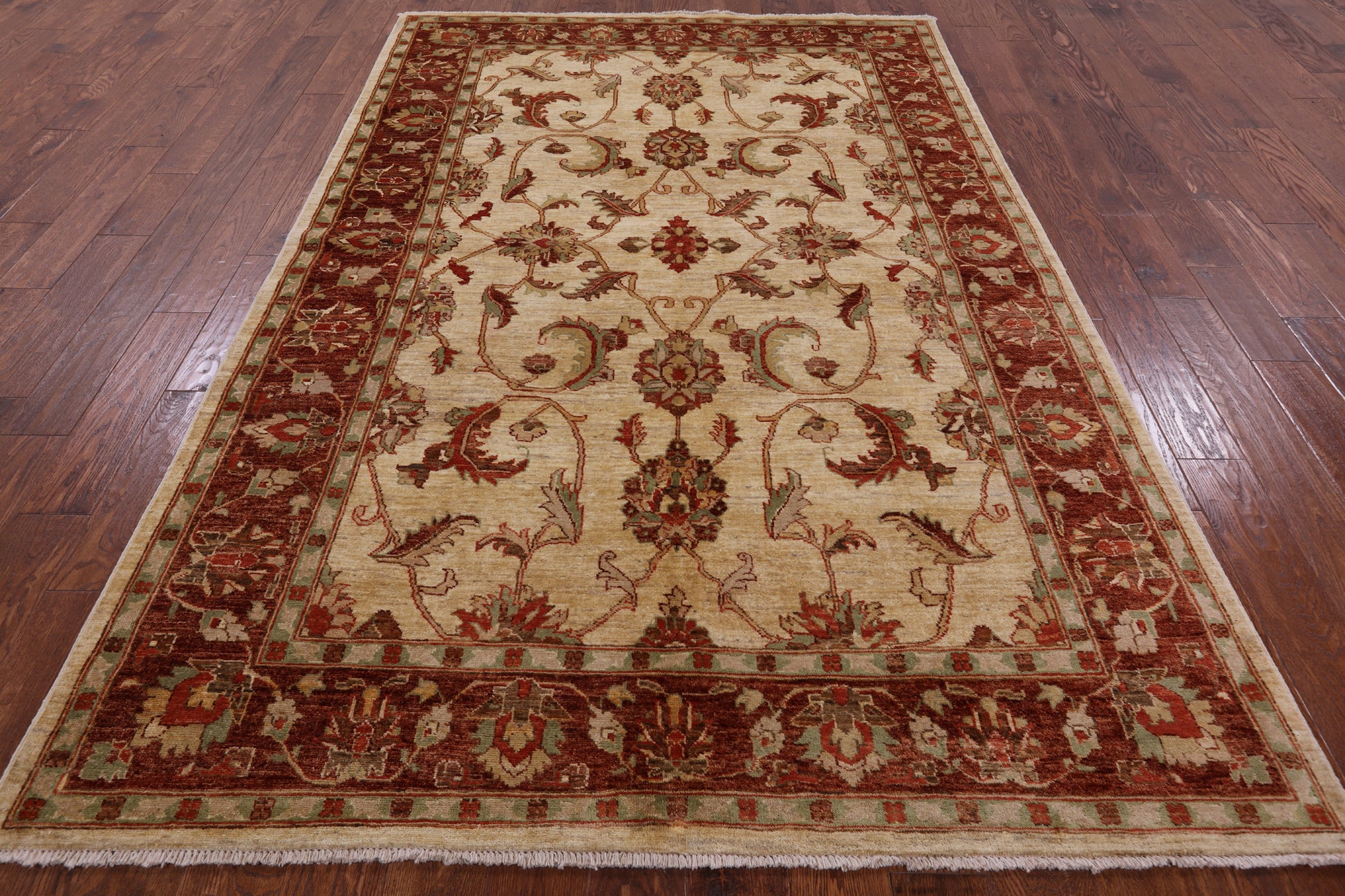 Ivory Peshawar Hand Knotted Rug - 5' 10" X 9' 1" - Golden Nile