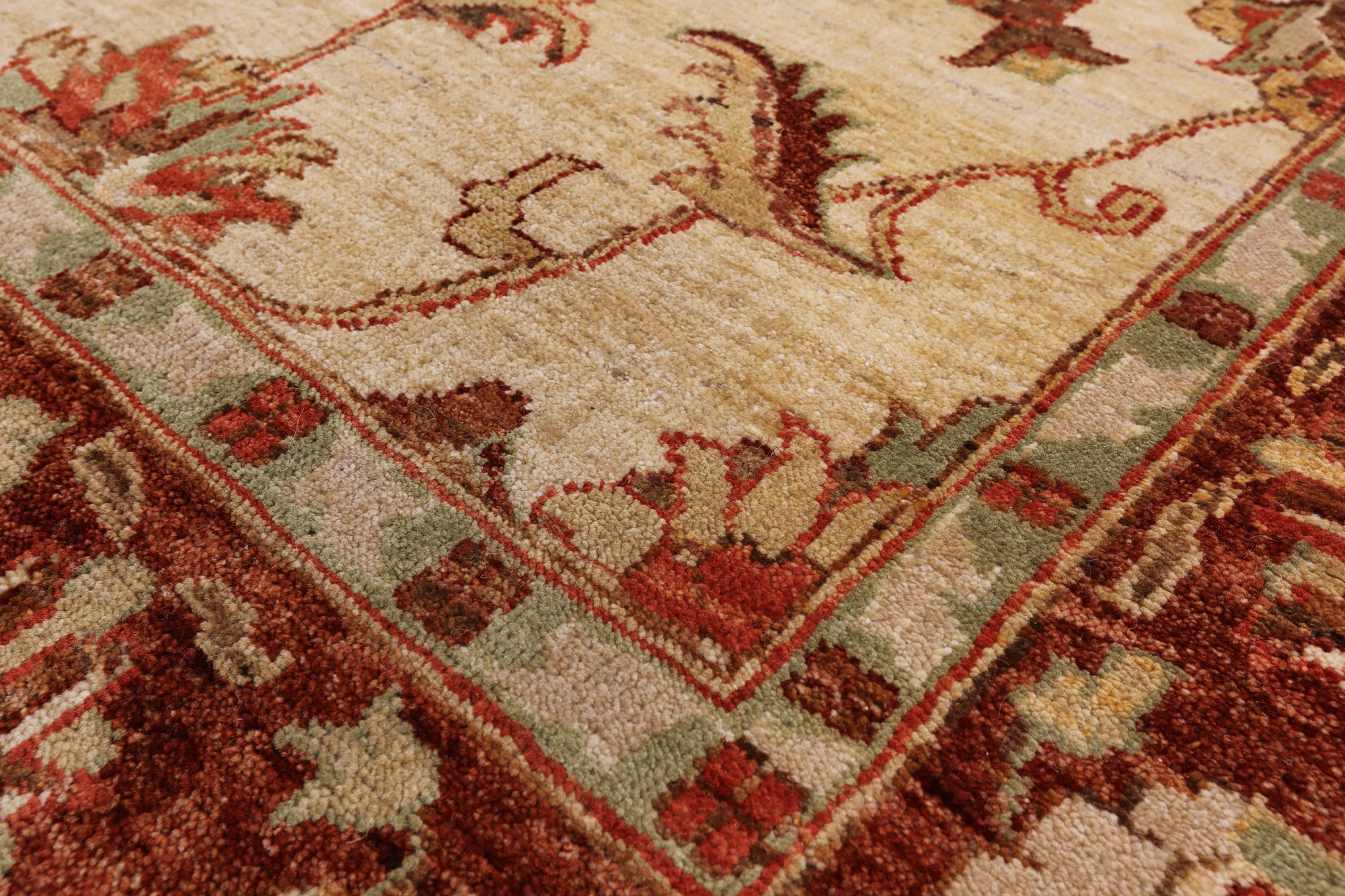 Ivory Peshawar Hand Knotted Rug - 5' 10" X 9' 1" - Golden Nile