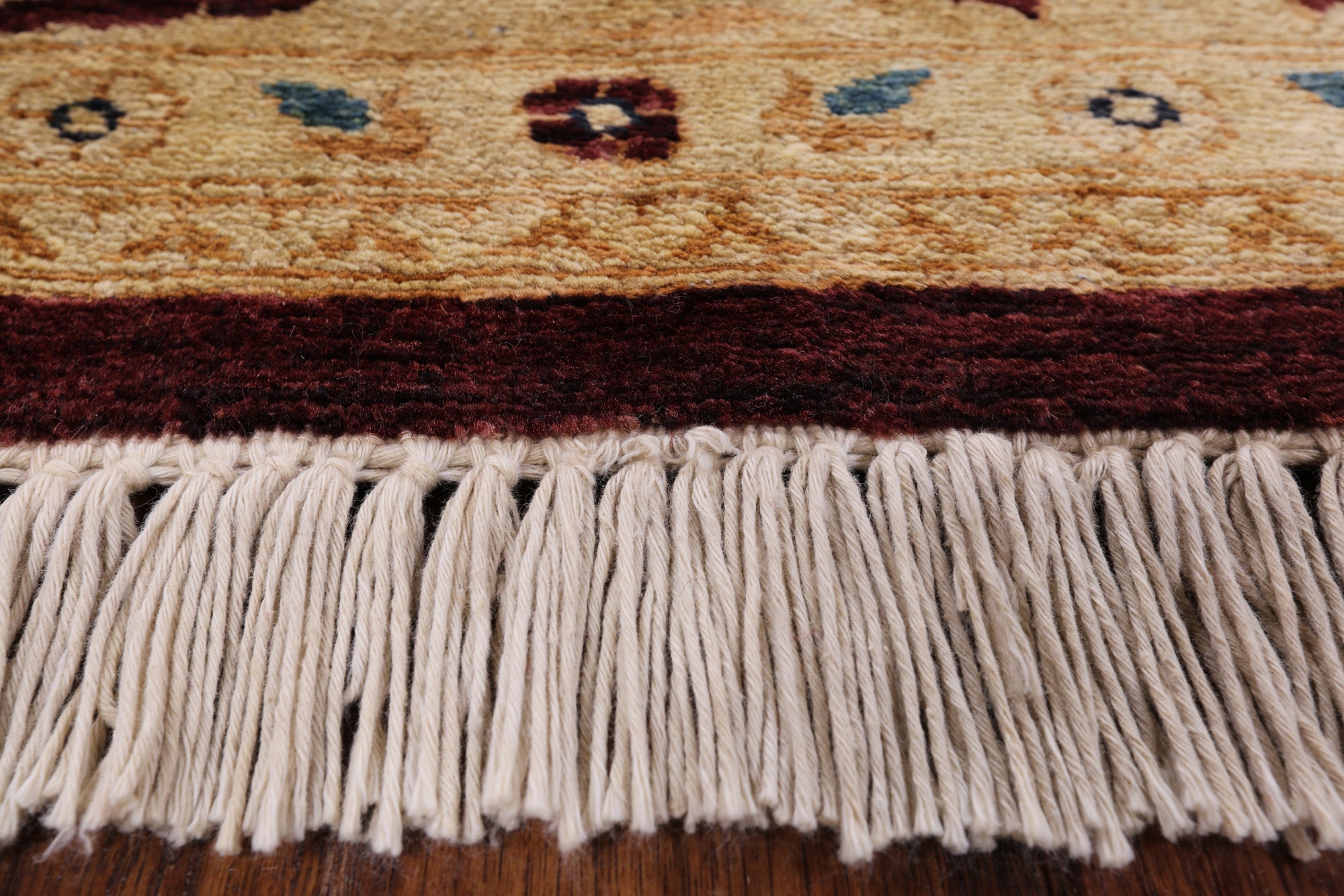 Red Chobi Peshawar Handmade Wool Area Rug - 6' 0" X 9' 0" - Golden Nile