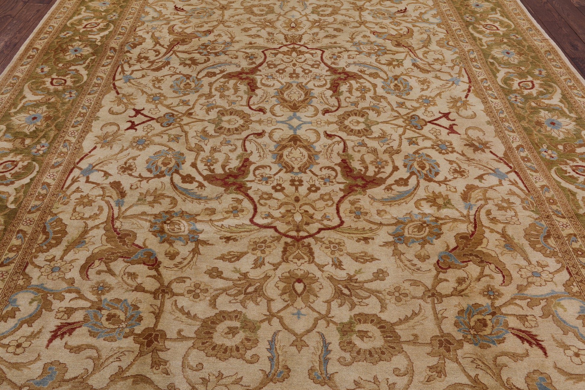 Ivory Peshawar Hand Knotted Wool Rug - 9' 1" X 12' 1" - Golden Nile