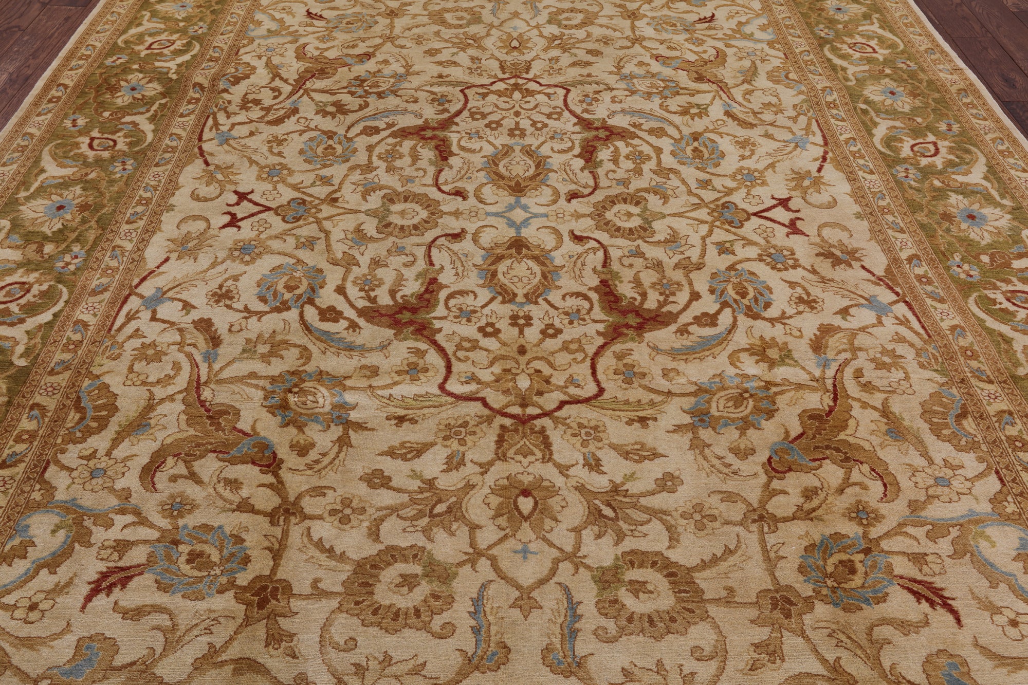 Ivory Peshawar Hand Knotted Wool Rug - 9' 1" X 12' 1" - Golden Nile