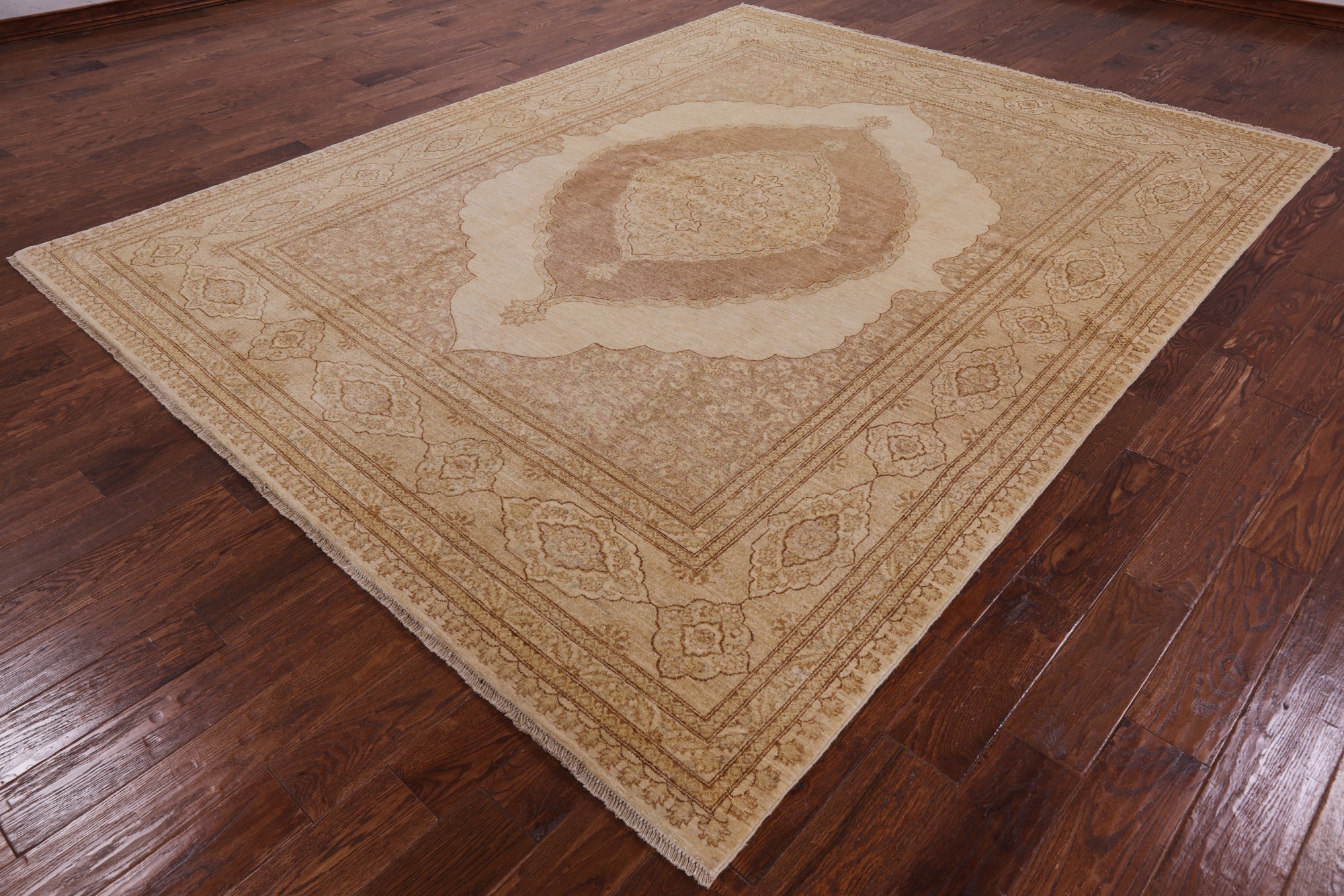 Persian Tabriz Hand Knotted Wool Rug - 8' 1" X 10' 3" - Golden Nile