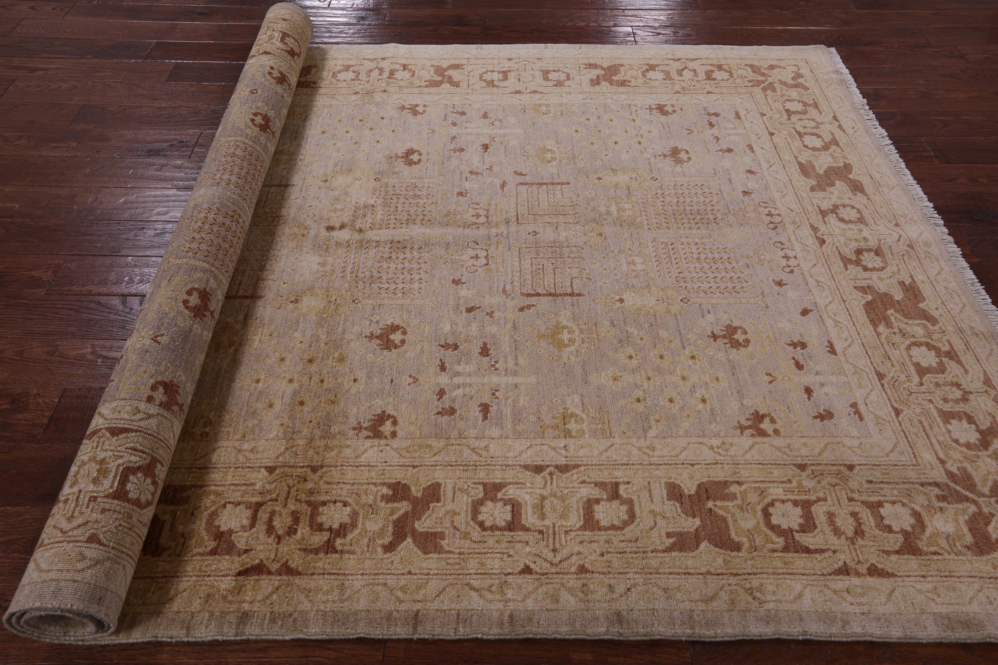 Peshawar Hand-Knotted Wool Rug - 6' 2" X 9' 0" - Golden Nile