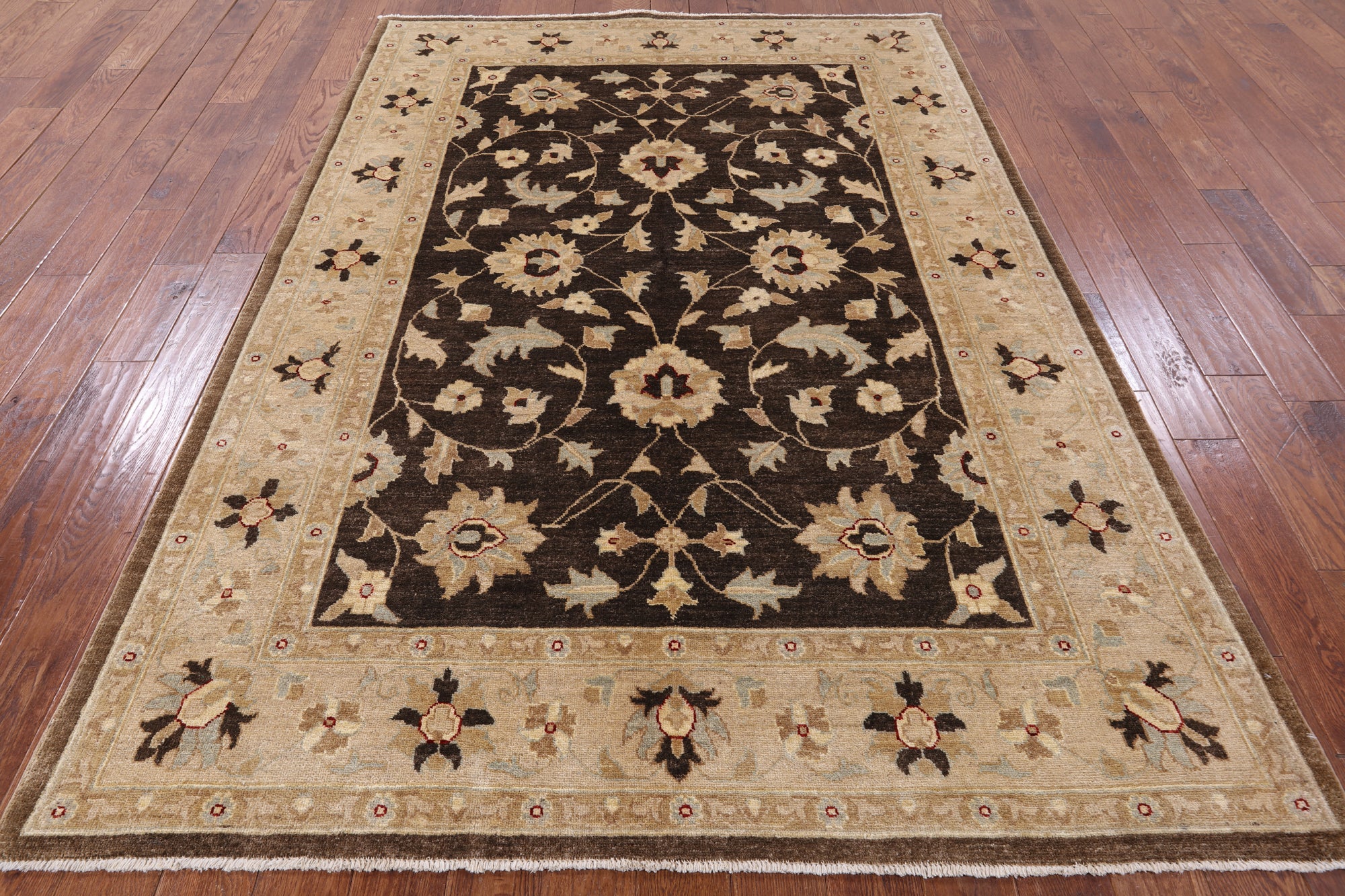Peshawar Hand Knotted Wool Rug - 6' 3" X 8' 10" - Golden Nile