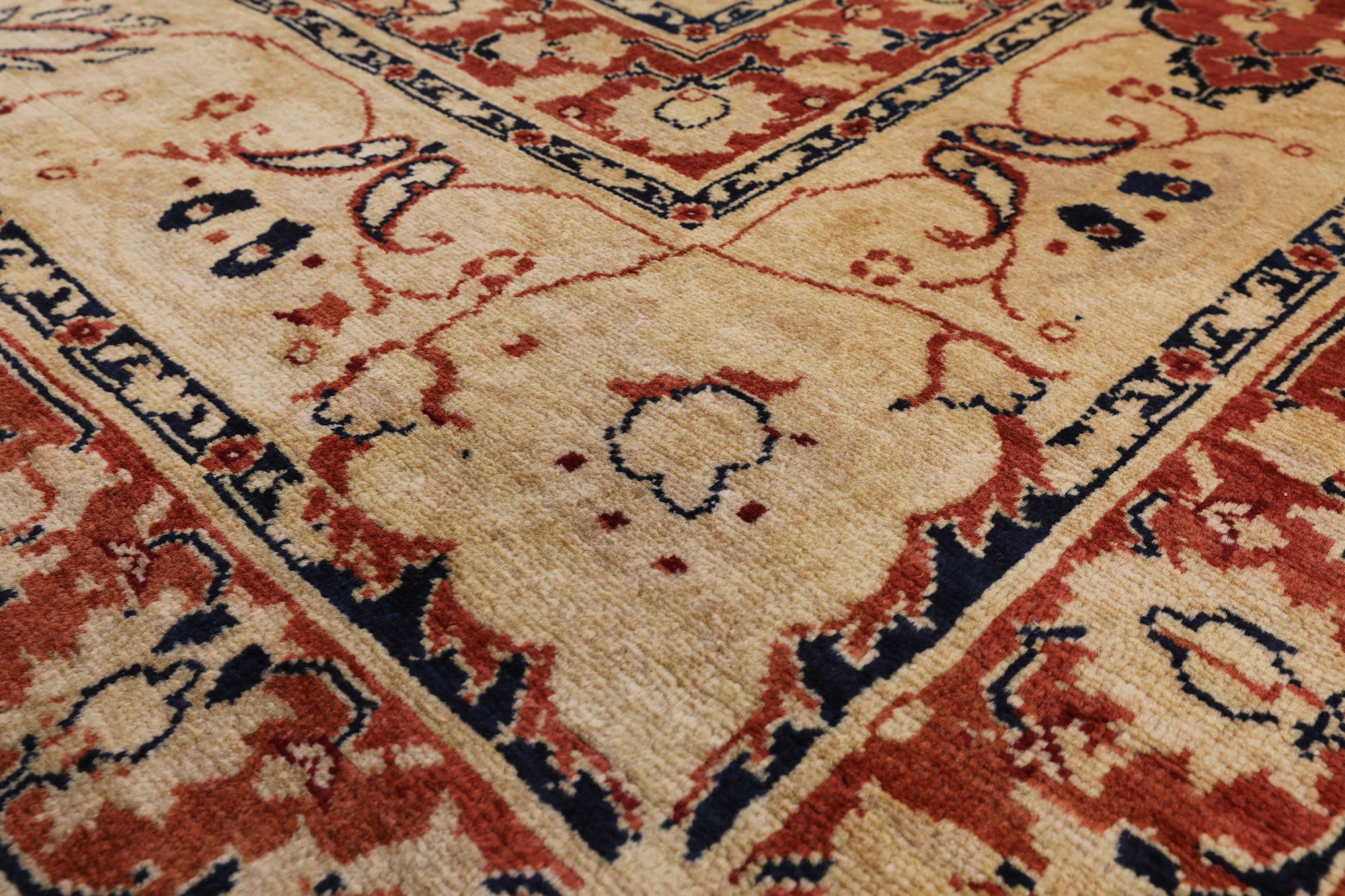 Ivory Peshawar Hand Knotted Rug - 7' 10" X 10' 2" - Golden Nile