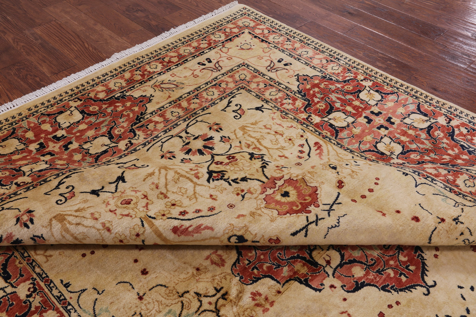 Ivory Peshawar Hand Knotted Rug - 7' 10" X 10' 2" - Golden Nile