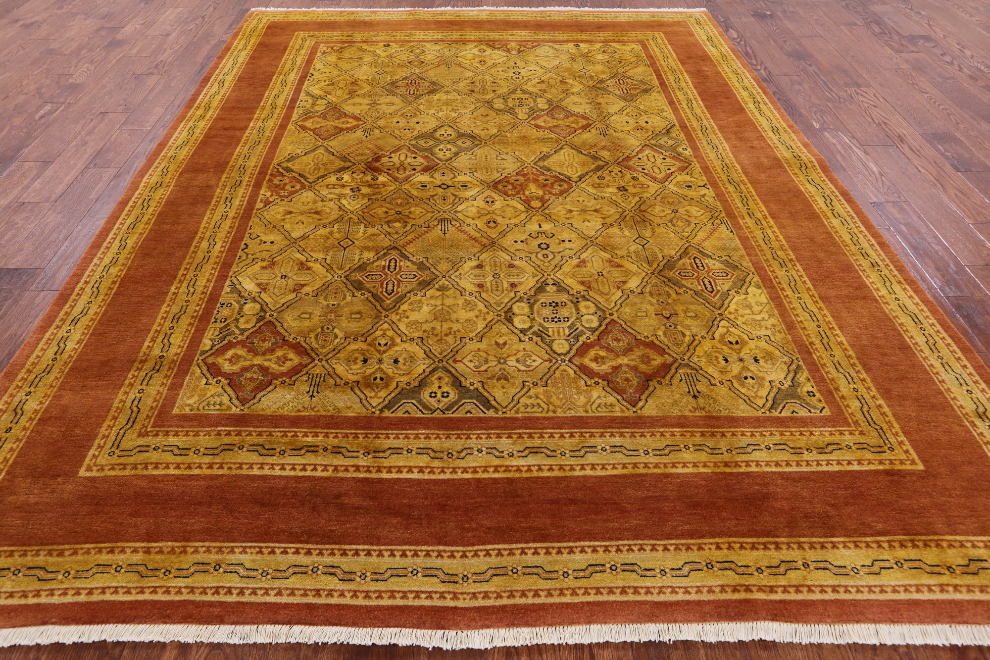 Peshawar Hand Knotted Wool Area Rug - 8' 0" X 10' 5" - Golden Nile