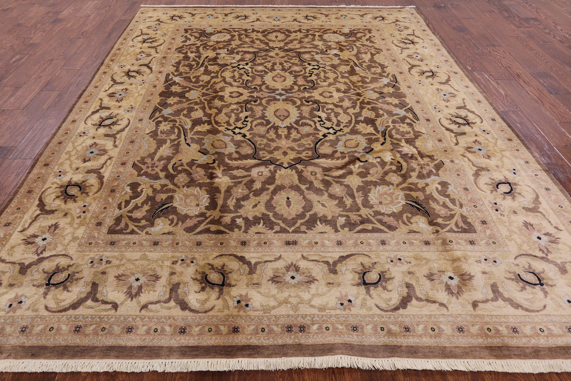 Peshawar Handmade Wool Area Rug - 8' 0" X 10' 3" - Golden Nile