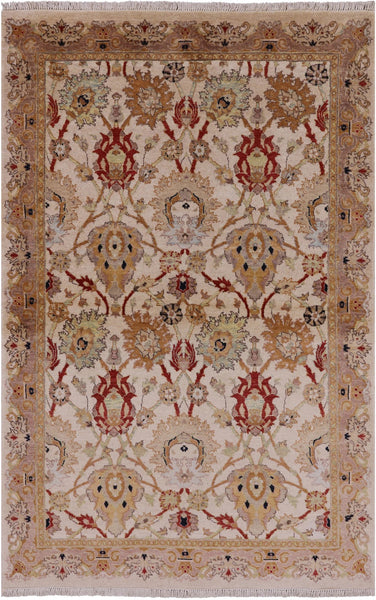 Chobi Peshawar Handmade Wool Area Rug - 4' 0" X 6' 3" - Golden Nile