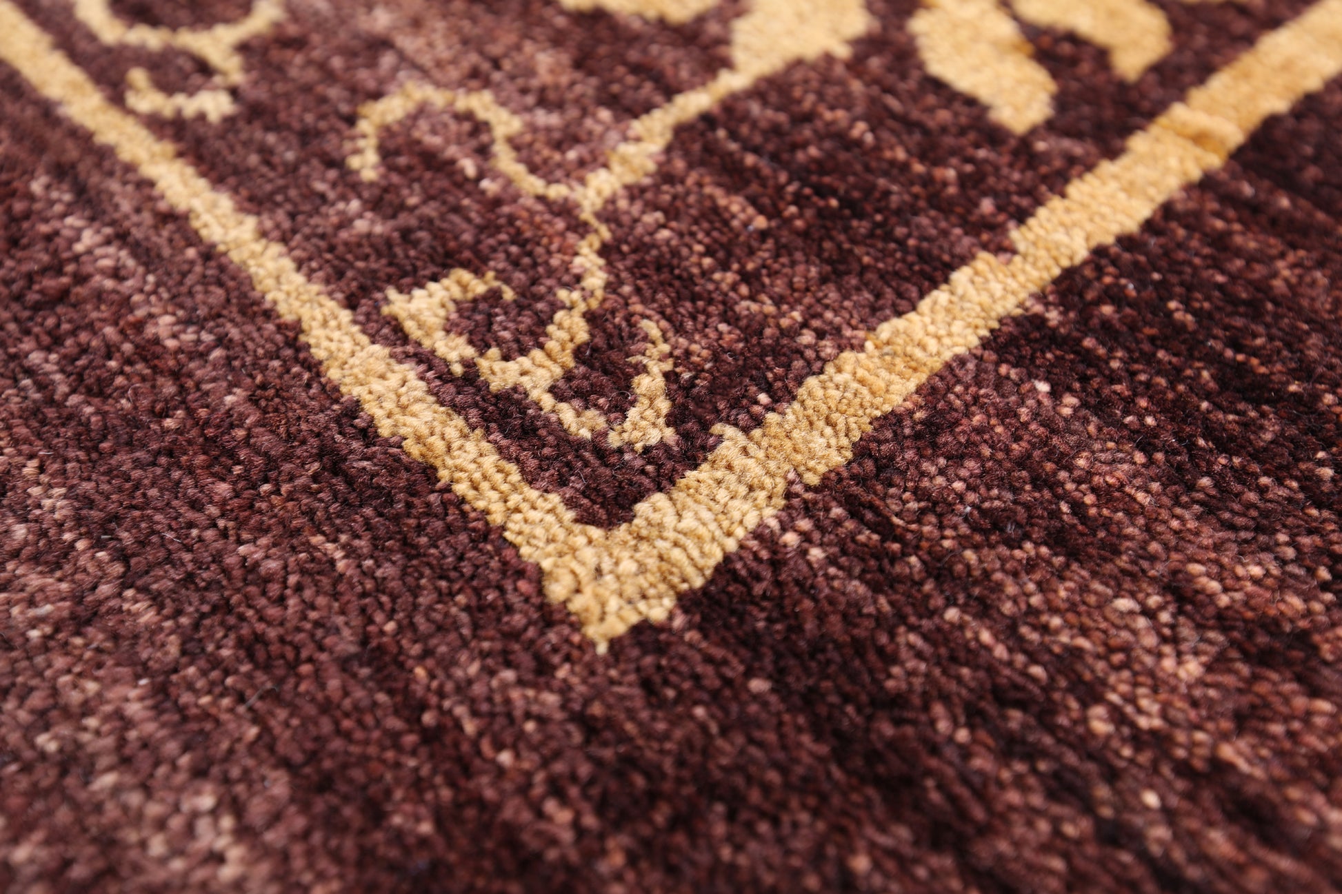 Brown Chobi Peshawar Handmade Area Rug - 5' 6" X 8' 1" - Golden Nile