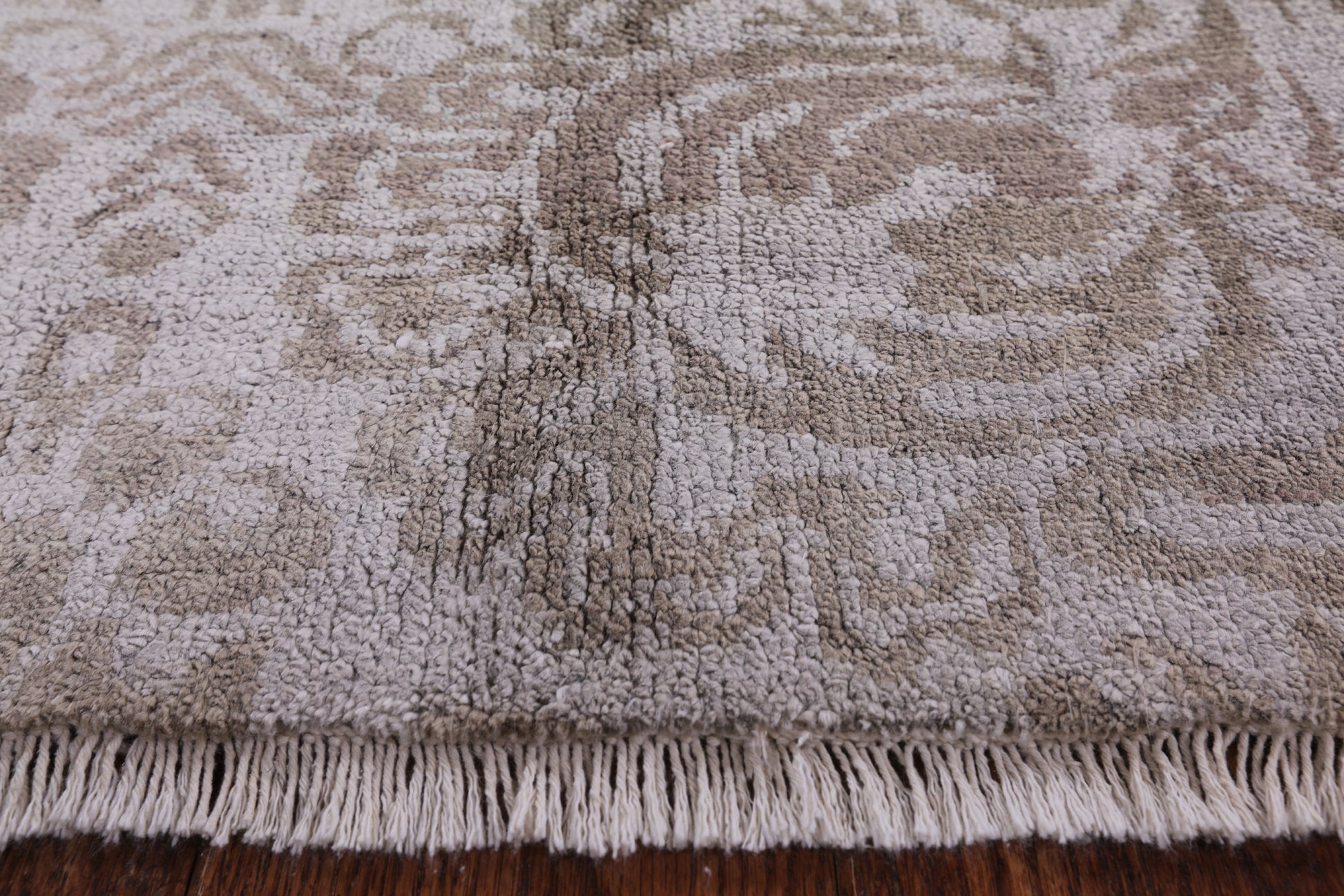 Persian Handmade 100% Silk Rug - 8' 10" X 11' 8'' - Golden Nile