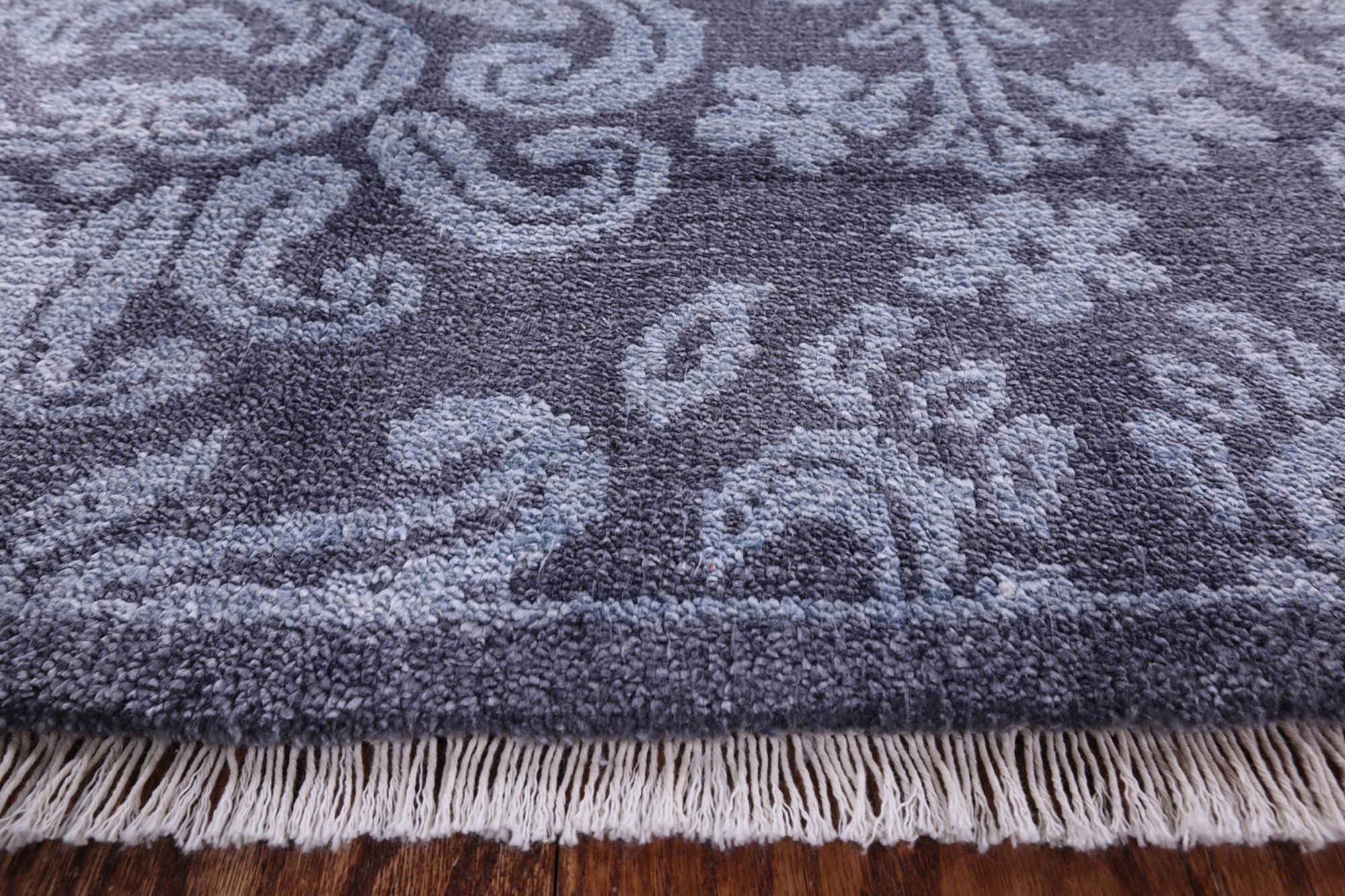 Grey Persian 100% Silk Handmade Rug - 7' 11" X 9' 11'' - Golden Nile
