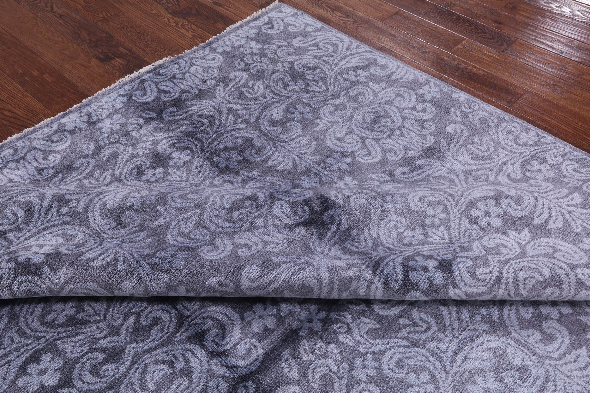 Grey Persian 100% Silk Handmade Rug - 7' 11" X 9' 11'' - Golden Nile