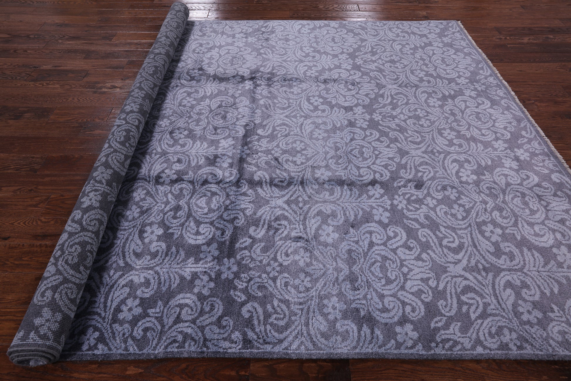 Grey Persian 100% Silk Handmade Rug - 7' 11" X 9' 11'' - Golden Nile